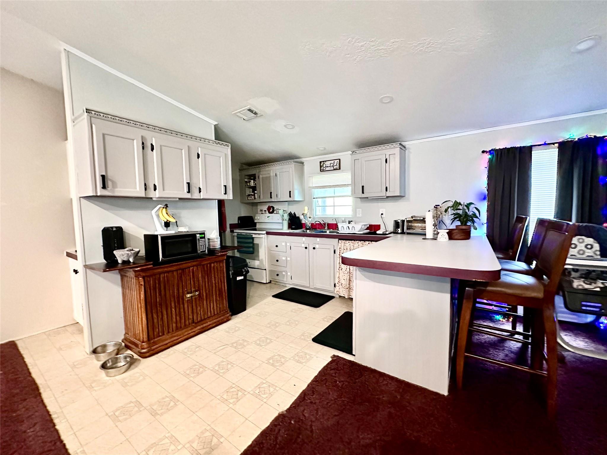 Homes for sale in Clewiston, FL | 835 N Lindero St, Clewiston, FL 33440 | MLS# F10489669