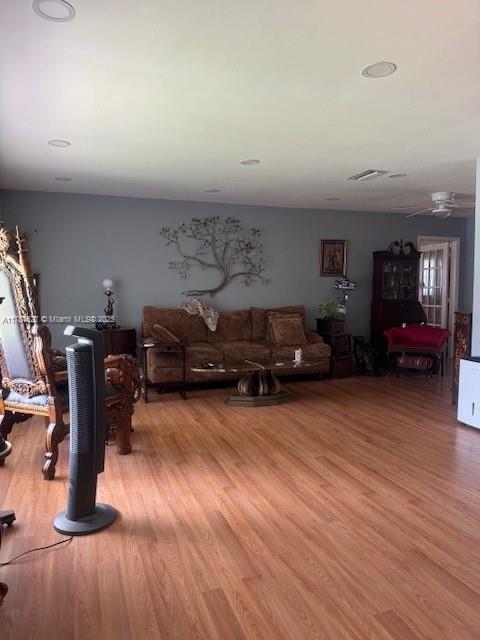 Homes for sale in Tamarac, FL | 9400 Nw 70Th St, Tamarac, FL 33321 | MLS# A11754527