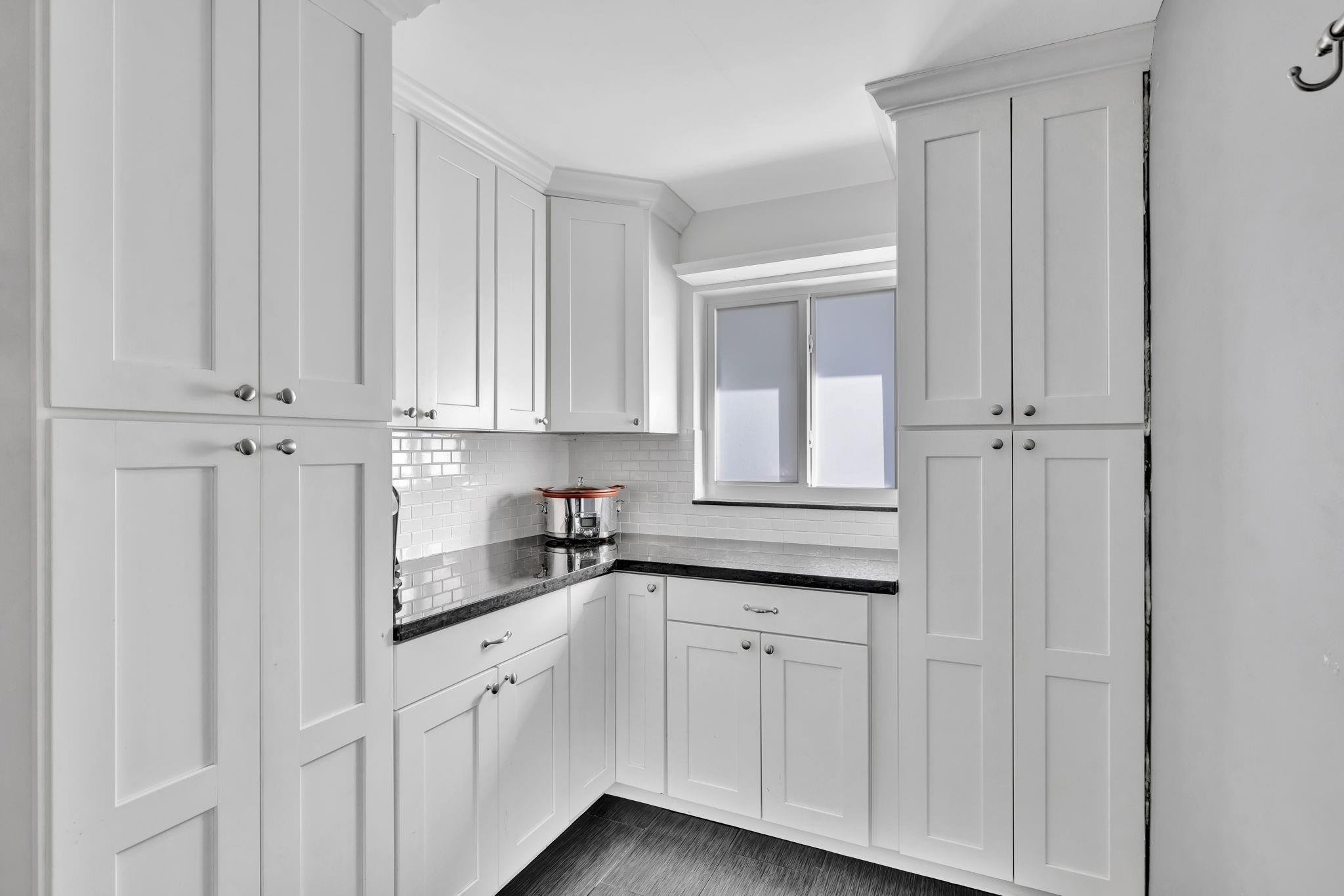 The Bulter's Pantry offers additional storage and counter space.