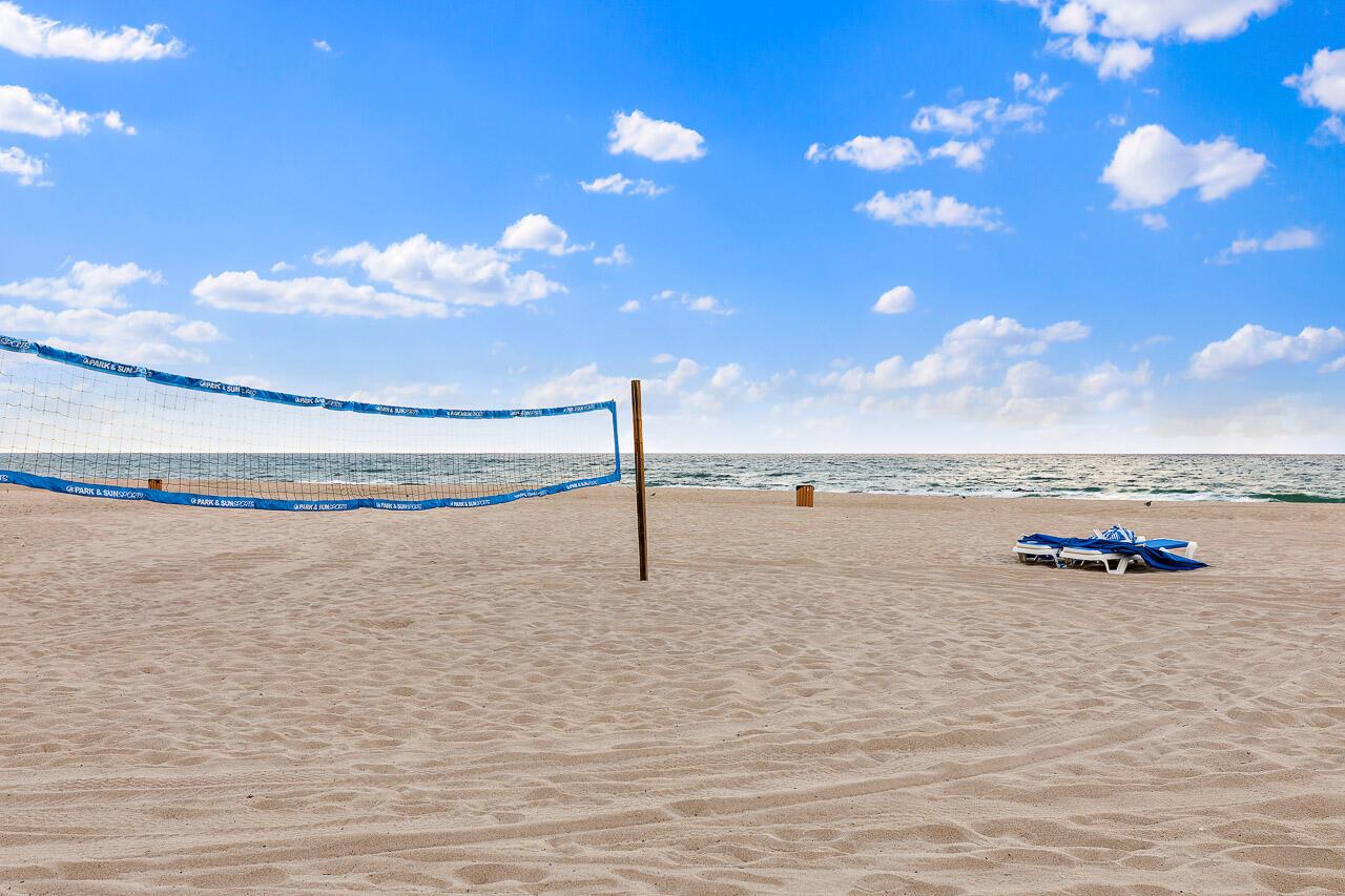 Homes for sale in Singer Island, FL | 3800 N Ocean Dr #500, Singer Island, FL 33404 | MLS# R11067118