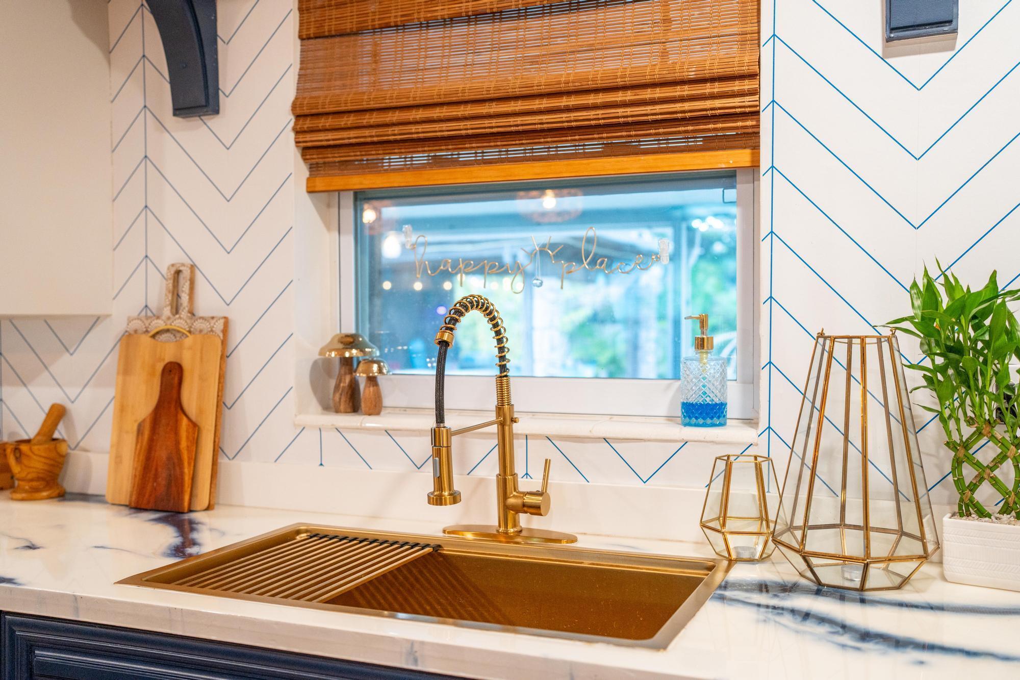 Homes for sale in Jupiter, FL | 18989 Se Hillcrest Dr, Jupiter, FL 33469 | MLS# R11067143