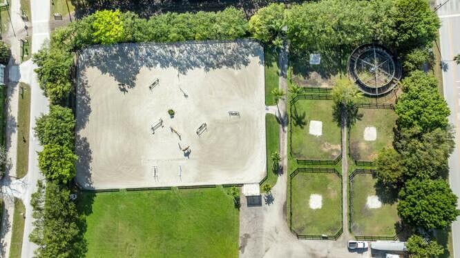 Homes for sale in Wellington, FL | 14471 Equestrian Way, Wellington, FL 33414 | MLS# R11067176