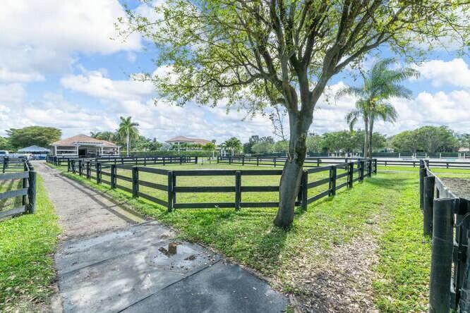 Homes for sale in Wellington, FL | 14471 Equestrian Way, Wellington, FL 33414 | MLS# R11067176
