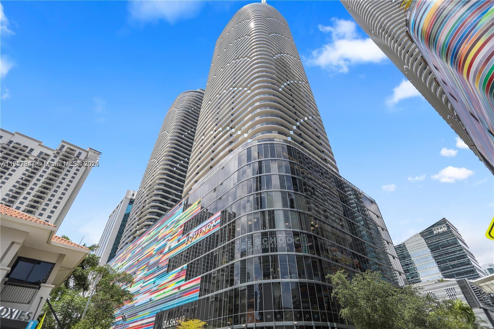 45 SW 9th St #4703, Miami FL 33130