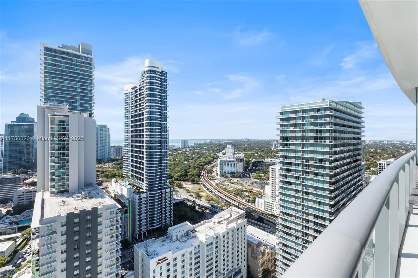 Condo for Sale in Miami, FL