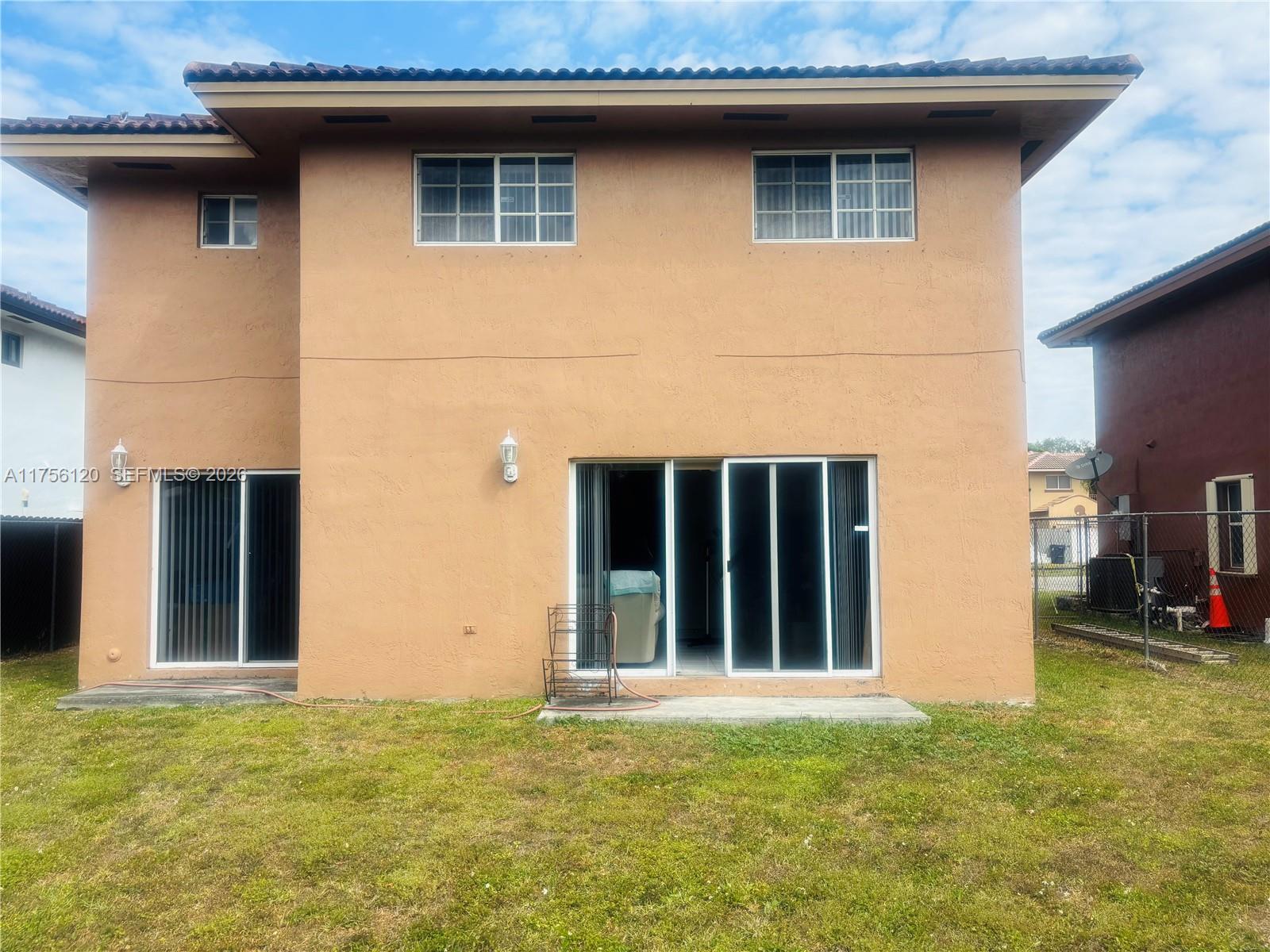 Sole property owner would love for you to now make this your home! Comfortably spacious single-family residence may be yours promptly. Great neighborhood, with amazing neighbors. Call listing agent, Alexandra, to schedule showings. External video footage available upon request.