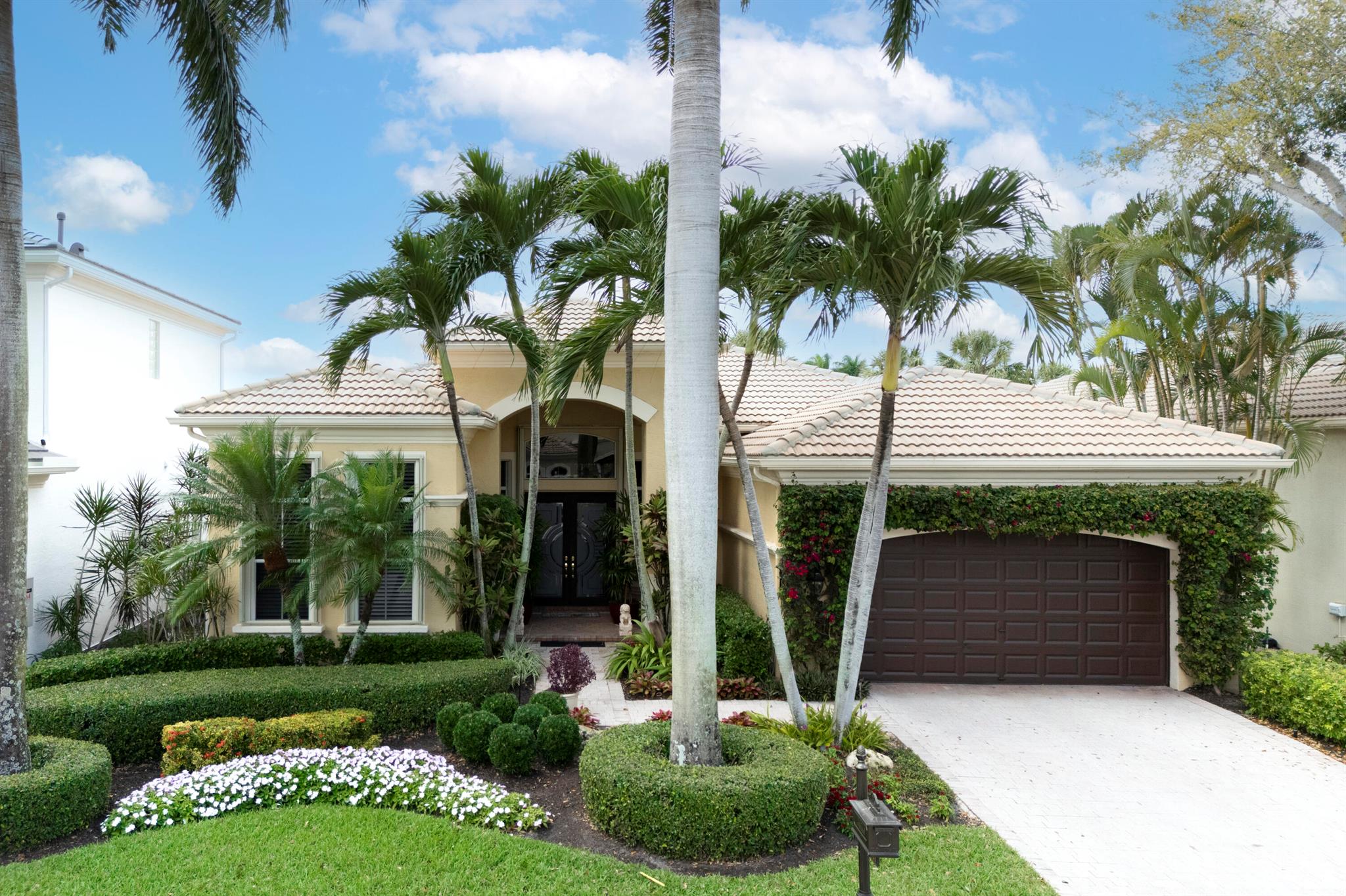 329 Vizcaya Drive, Palm Beach Gardens, FL 33418, 3 Bedrooms , 3 Bathrooms ,Single Family Residence,Off Market,R11068011, Horizon Palm Realty Group