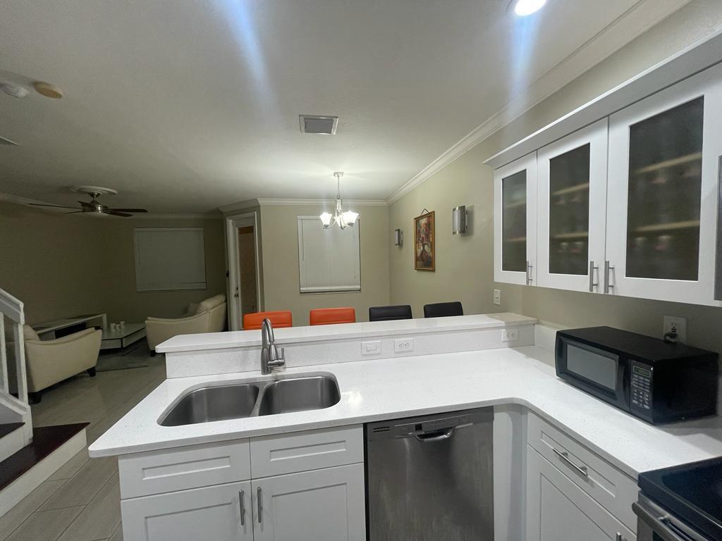 Homes for sale in North Lauderdale, FL | 6050 Sw 19Th Ct, North Lauderdale, FL 33068 | MLS# F10490447