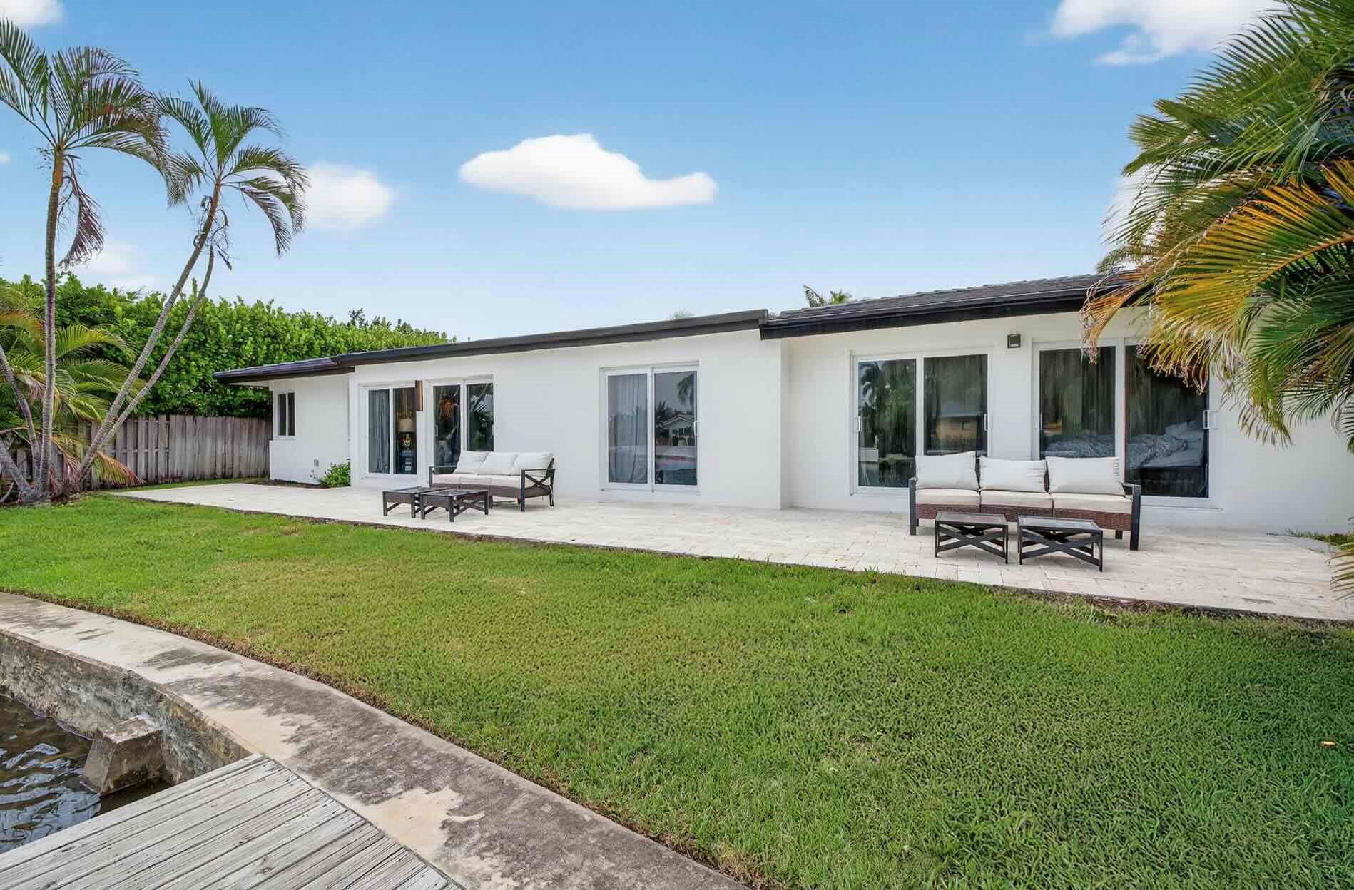 Homes for sale in Wilton Manors, FL | 1981 Coral Gardens Dr, Wilton Manors, FL 33306 | MLS# F10489244