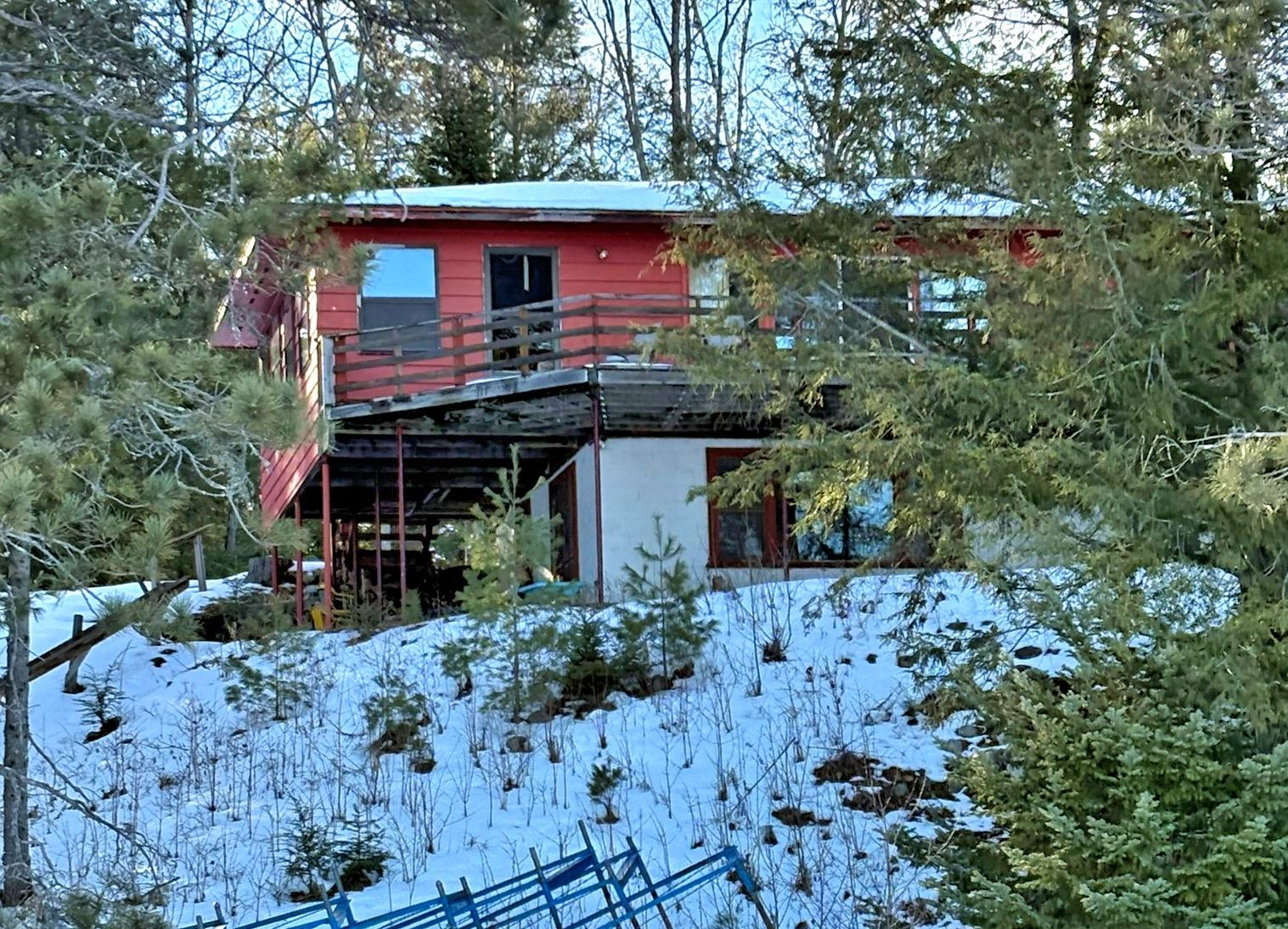 White Sand Lake Property 3292 Sand Lake Ln W Photo 1