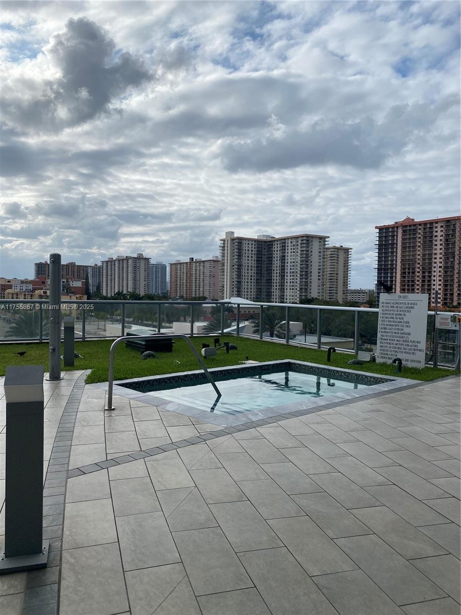 17121 Collins Ave #1906, Sunny Isles Beach FL 33160