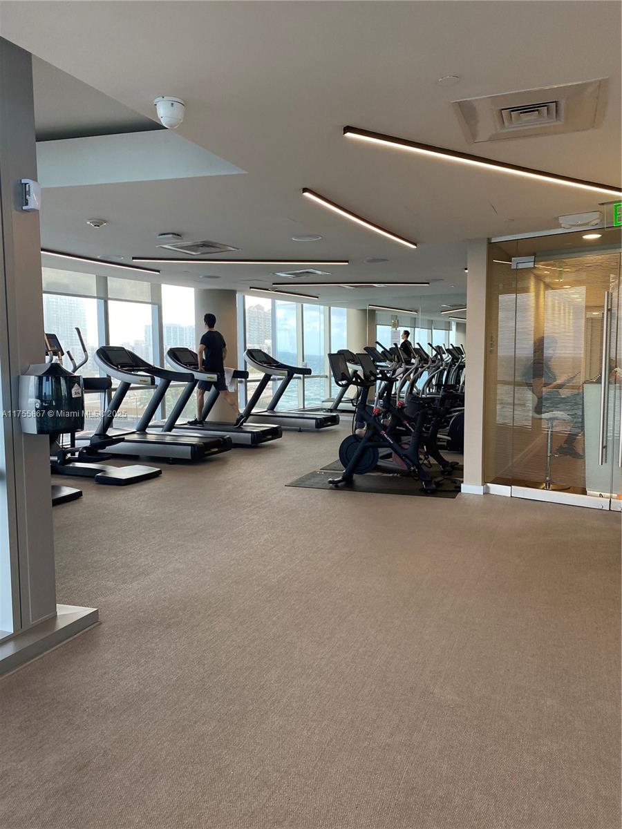 17121 Collins Ave #1906, Sunny Isles Beach FL 33160
