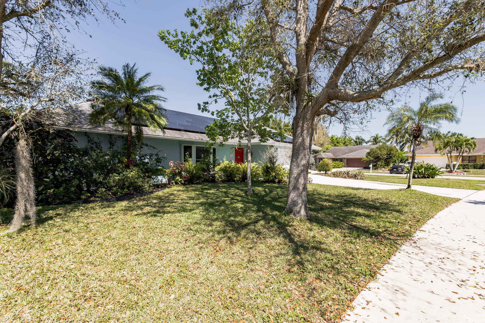 13656 Jonquil Place Wellington FL 33414 | R11068598