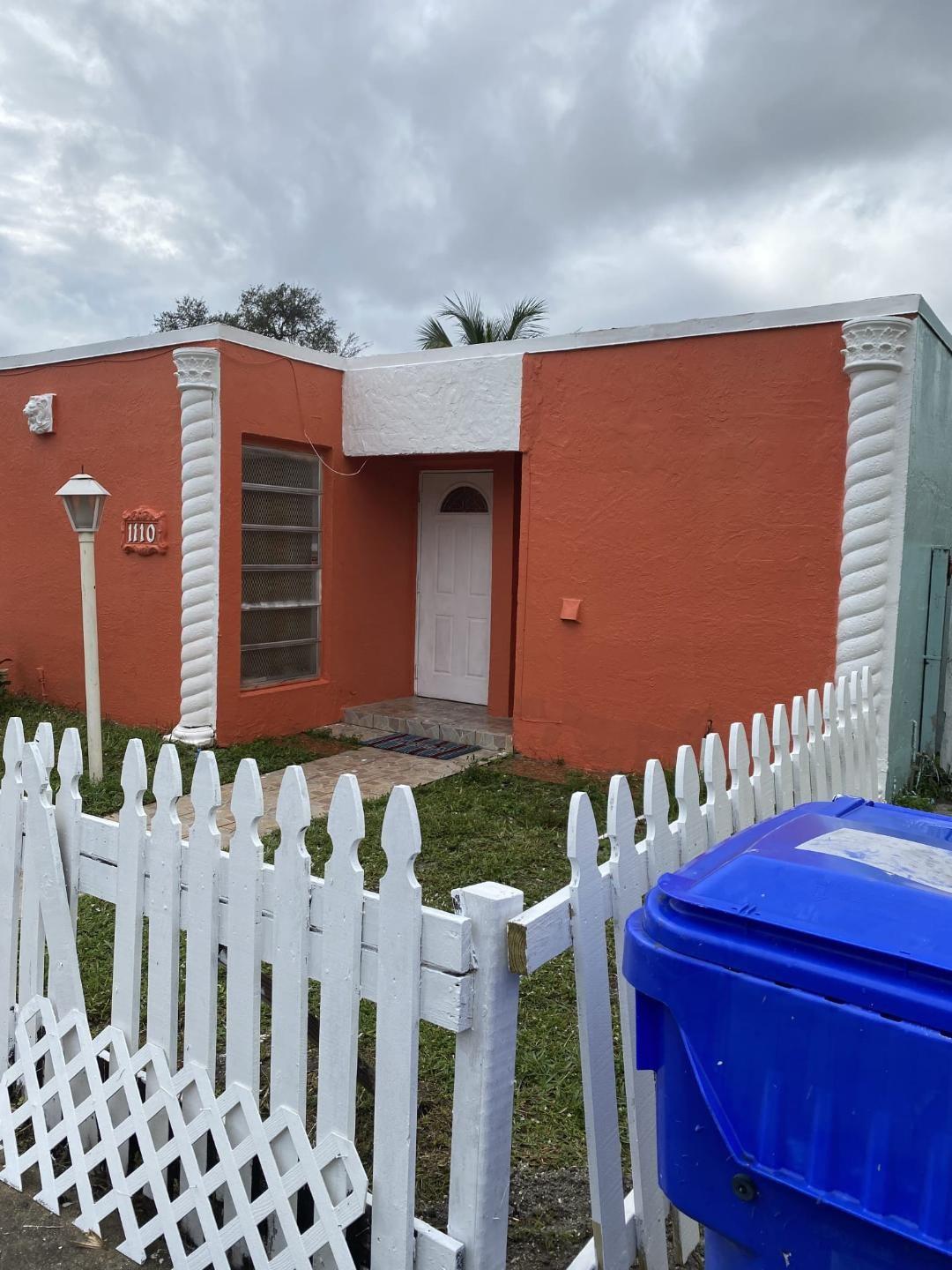 Homes for sale in Hollywood, FL | 1110 S 29th Ave, Hollywood, FL 33020 | MLS# F10490715