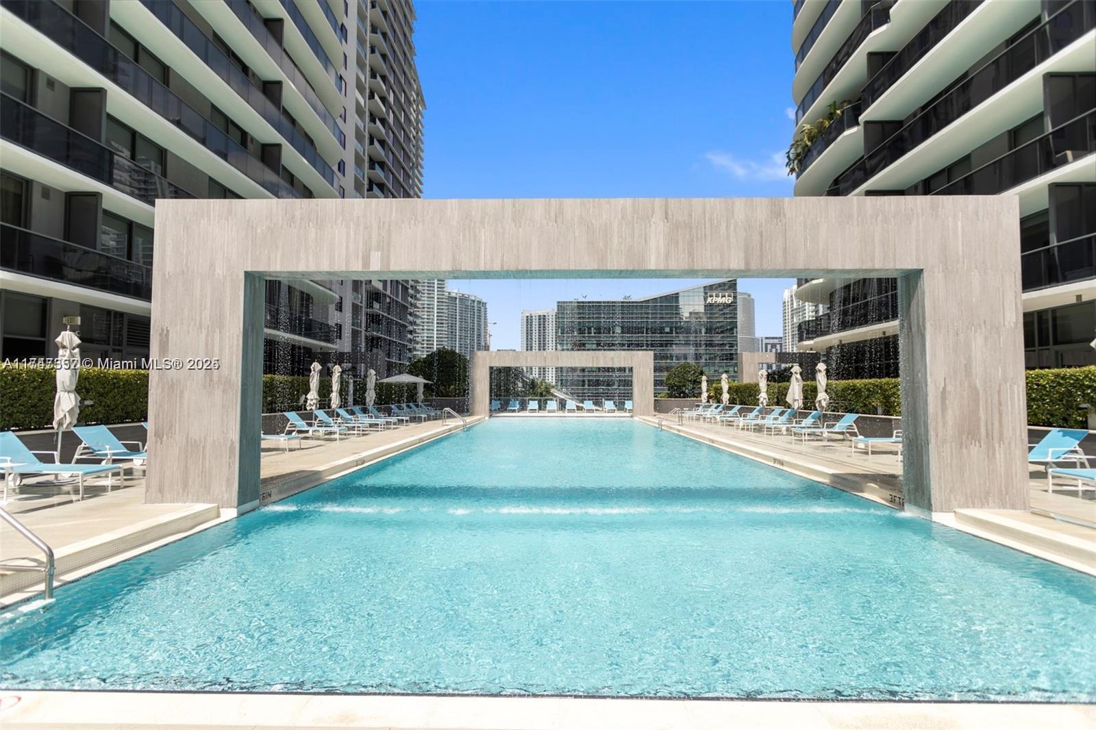 45 SW 9TH ST #3306, Miami FL 33130