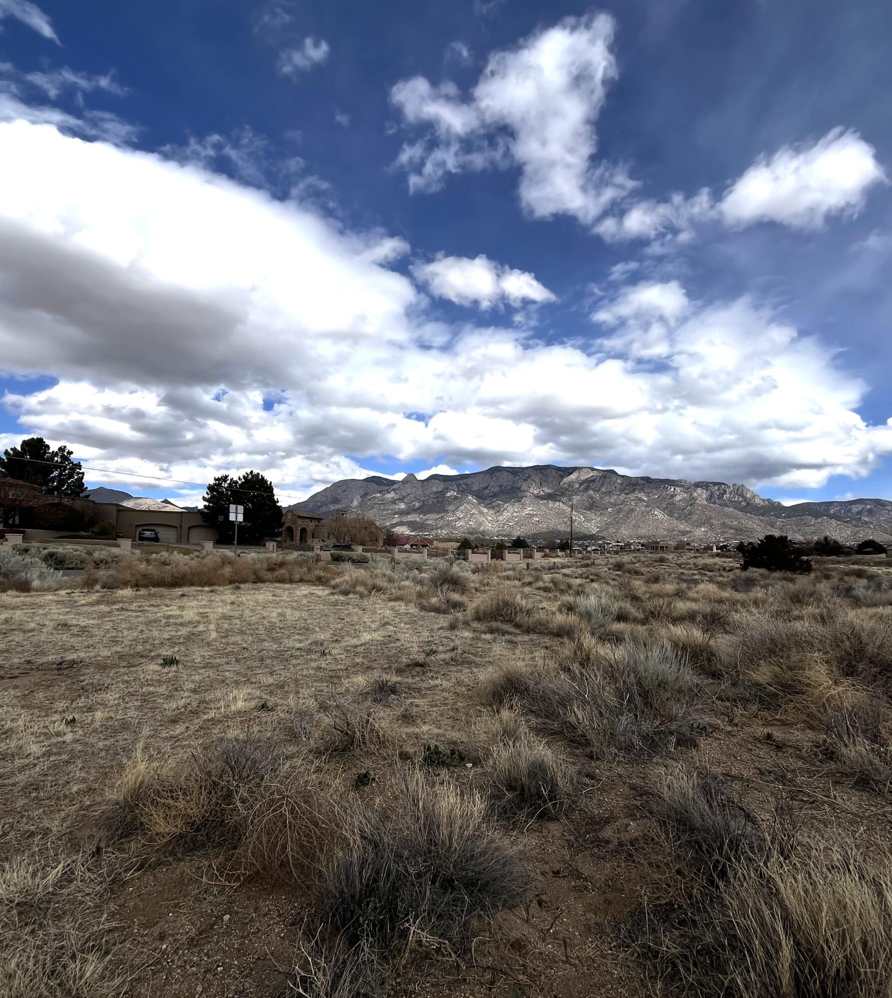 Homes for sale in Albuquerque, NM | 9920 Oakland Ave Ne, Albuquerque, NM 87122 | MLS# 1079560