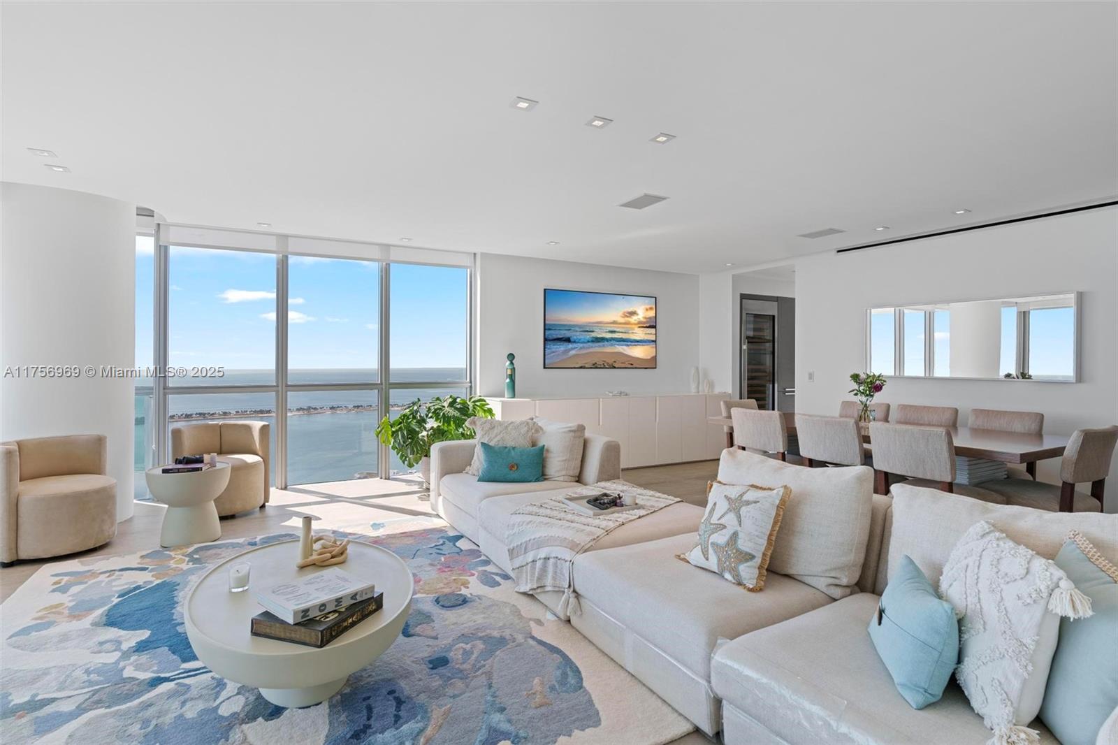 1331 Brickell Bay Dr #4211, Miami FL 33131
