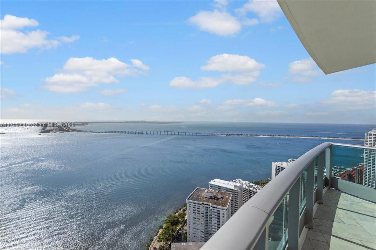 1331 Brickell Bay Dr #4211, Miami FL 33131