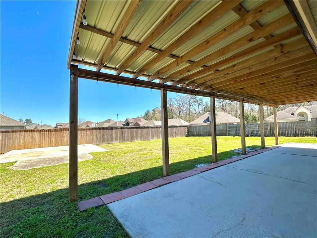 Homes for sale in Denham Springs, LA | 26158 Glenbrooke Dr, Denham Springs, LA 70726 | MLS# 2489949