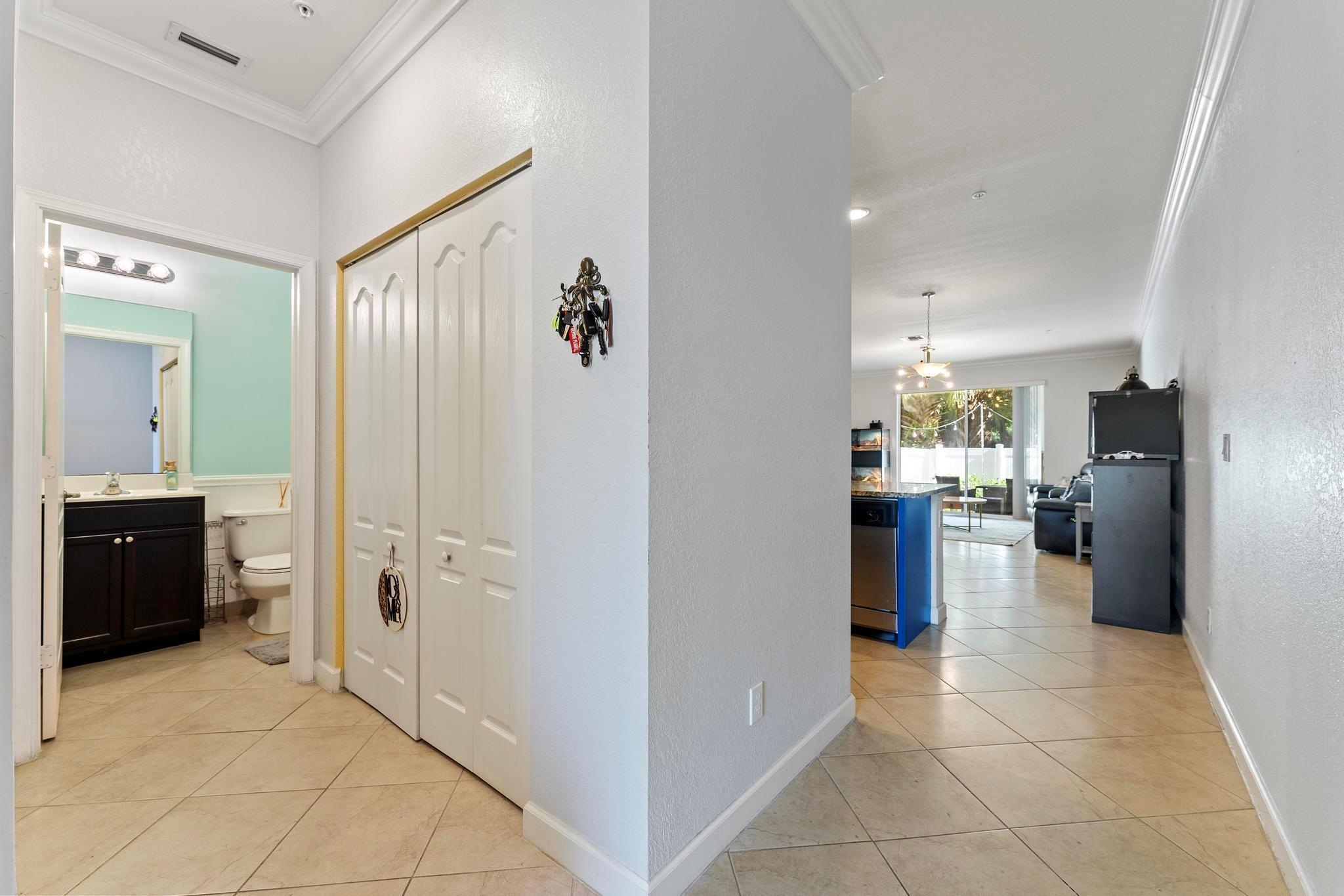 Homes for sale in Stuart, FL | 9706 Sw Purple Martin Way, Stuart, FL 34997 | MLS# R11068927