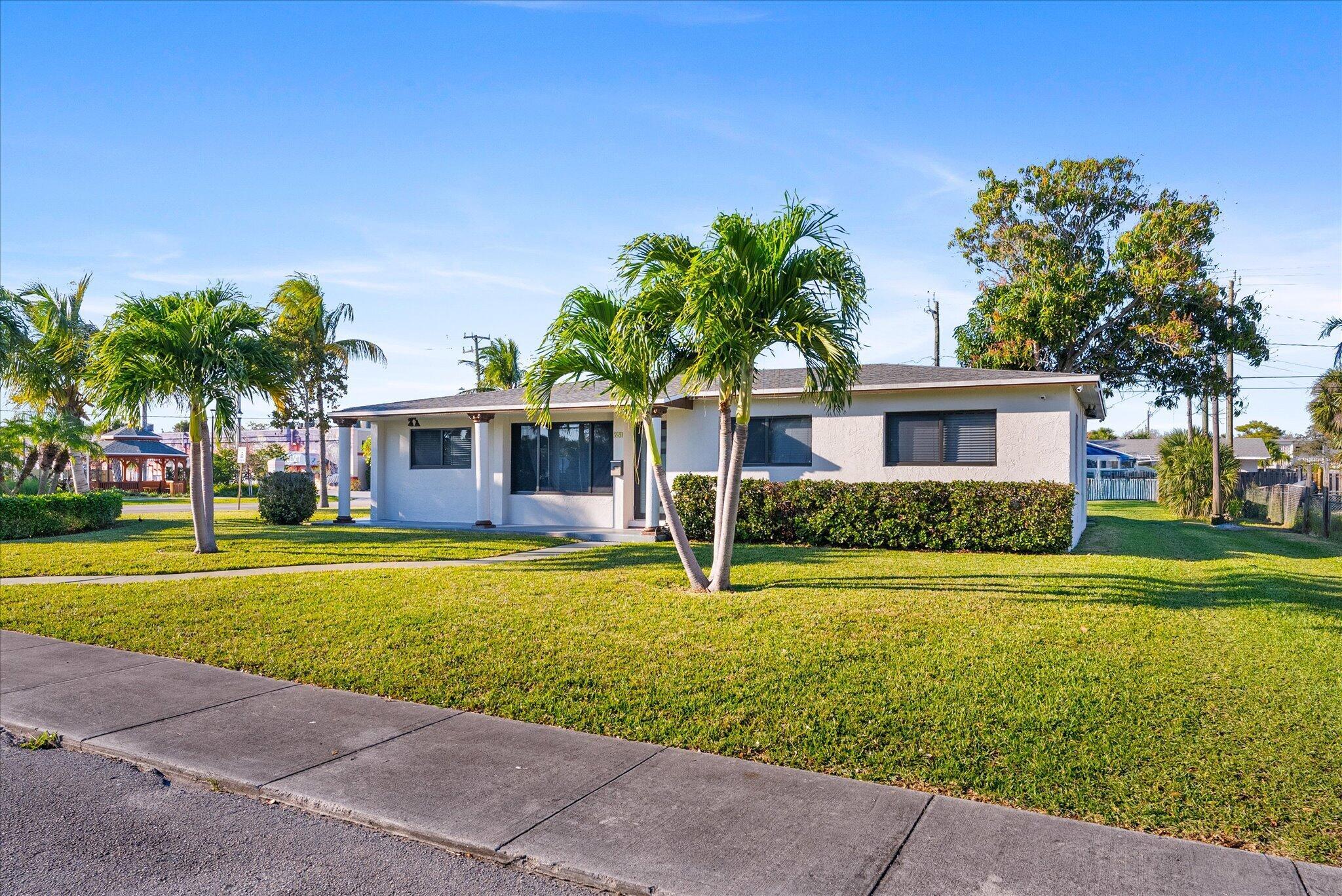 Homes for sale in Lake Park, FL | 651 Foresteria Dr, Lake Park, FL 33403 | MLS# R11068933