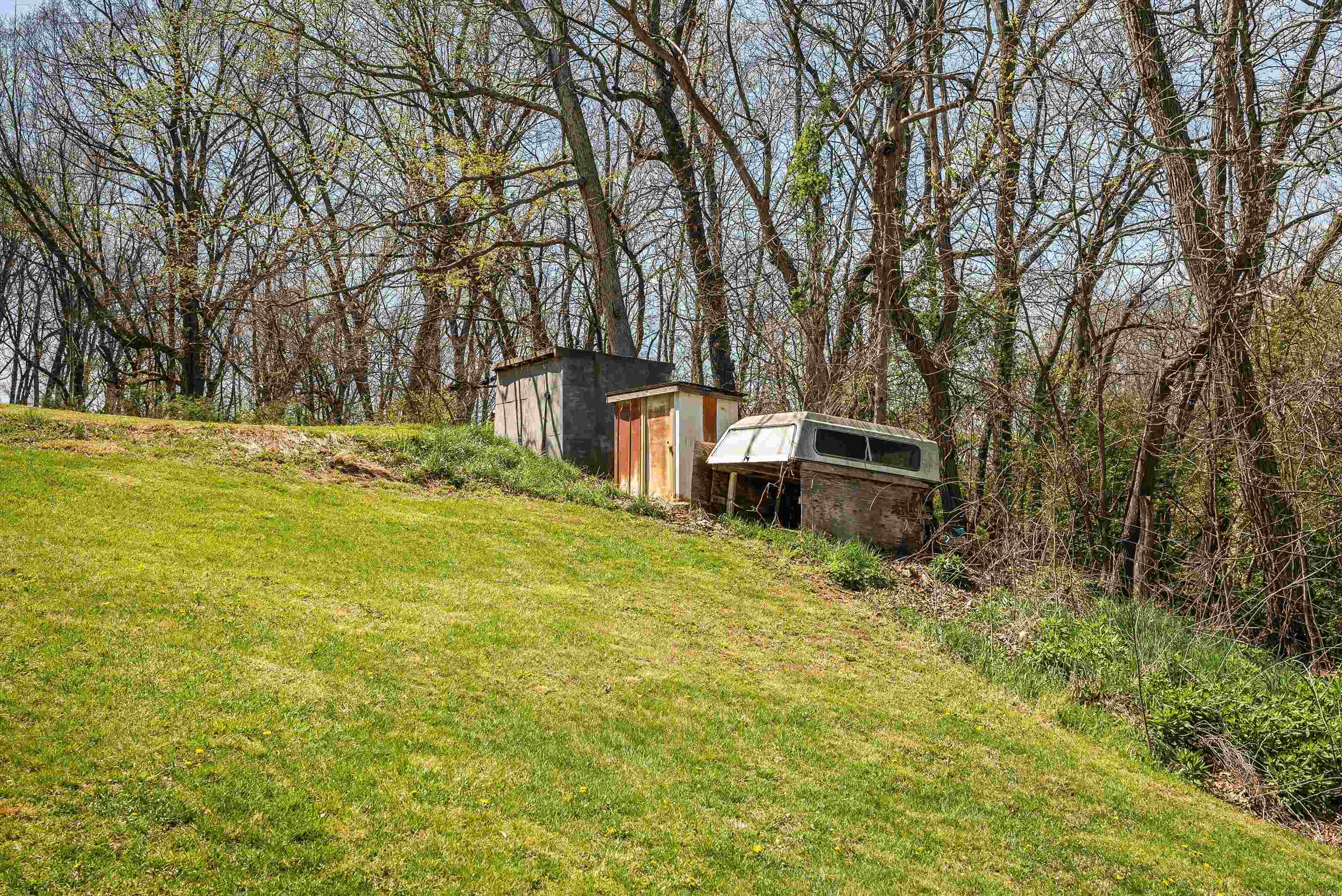 431 Smoky Row Rd