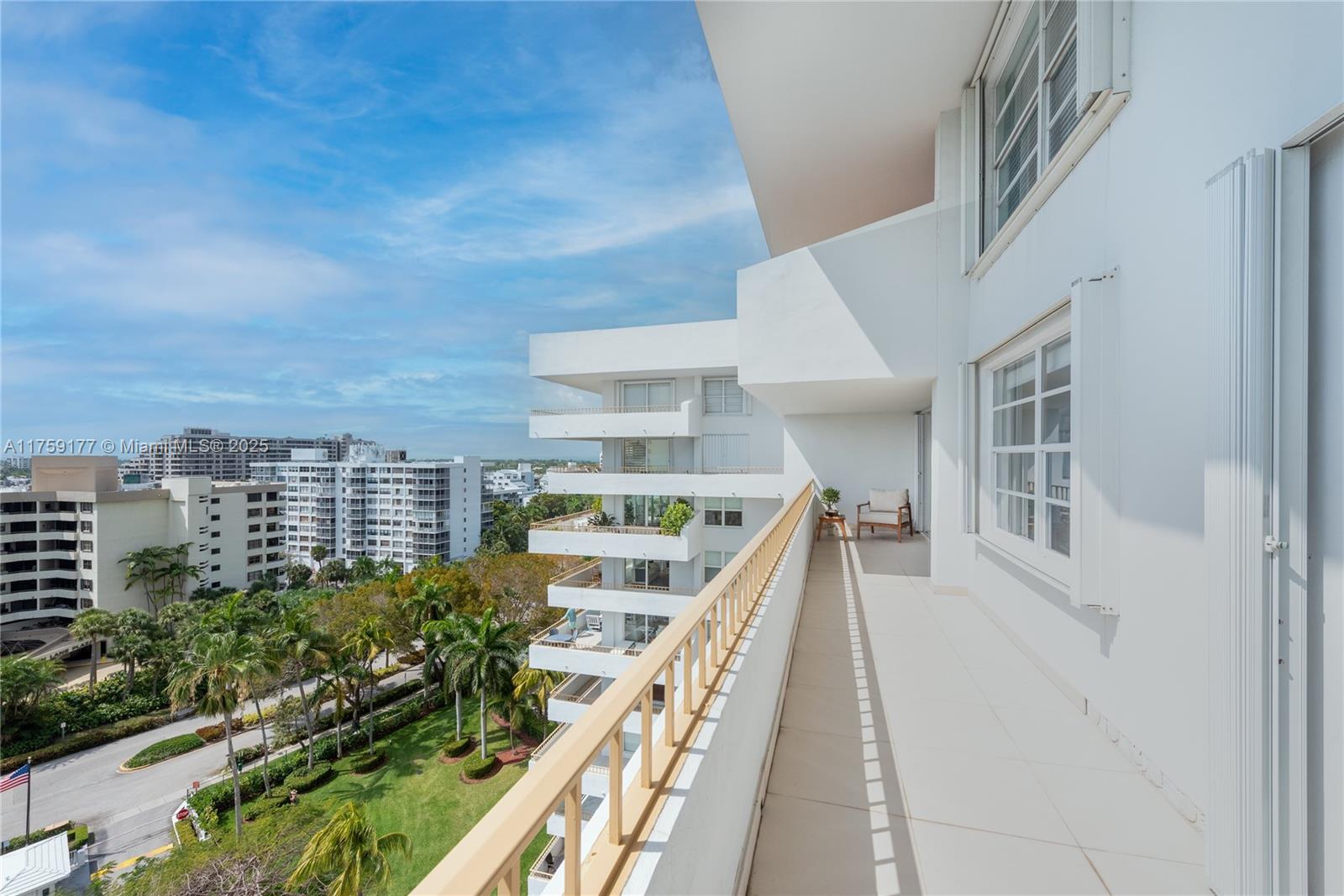 155 Ocean Lane Dr #1113, Key Biscayne FL 33149