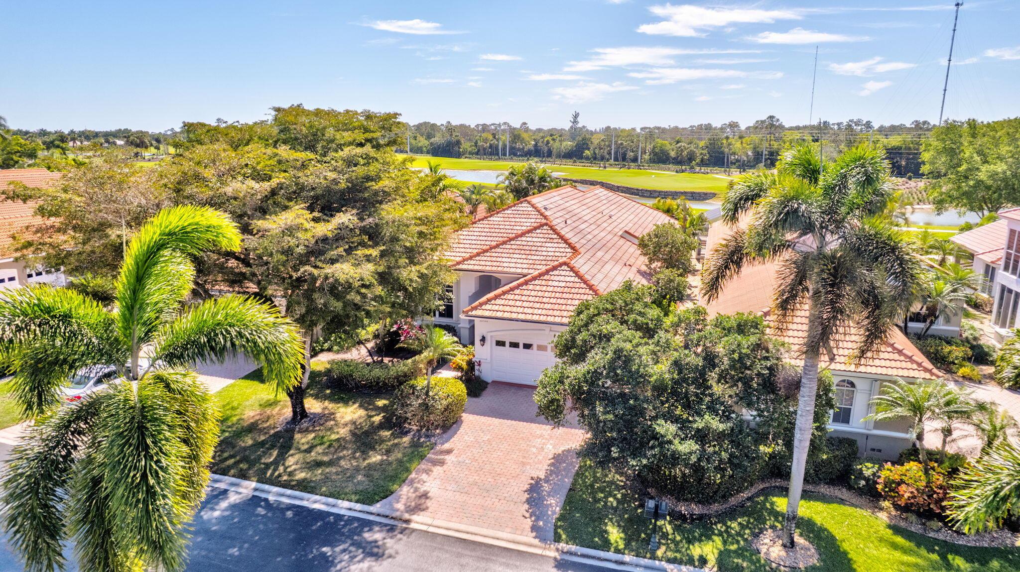 Homes for sale in Lake Worth, FL | 10788 Fairmont Village Dr, Lake Worth, FL 33449 | MLS# R11069299