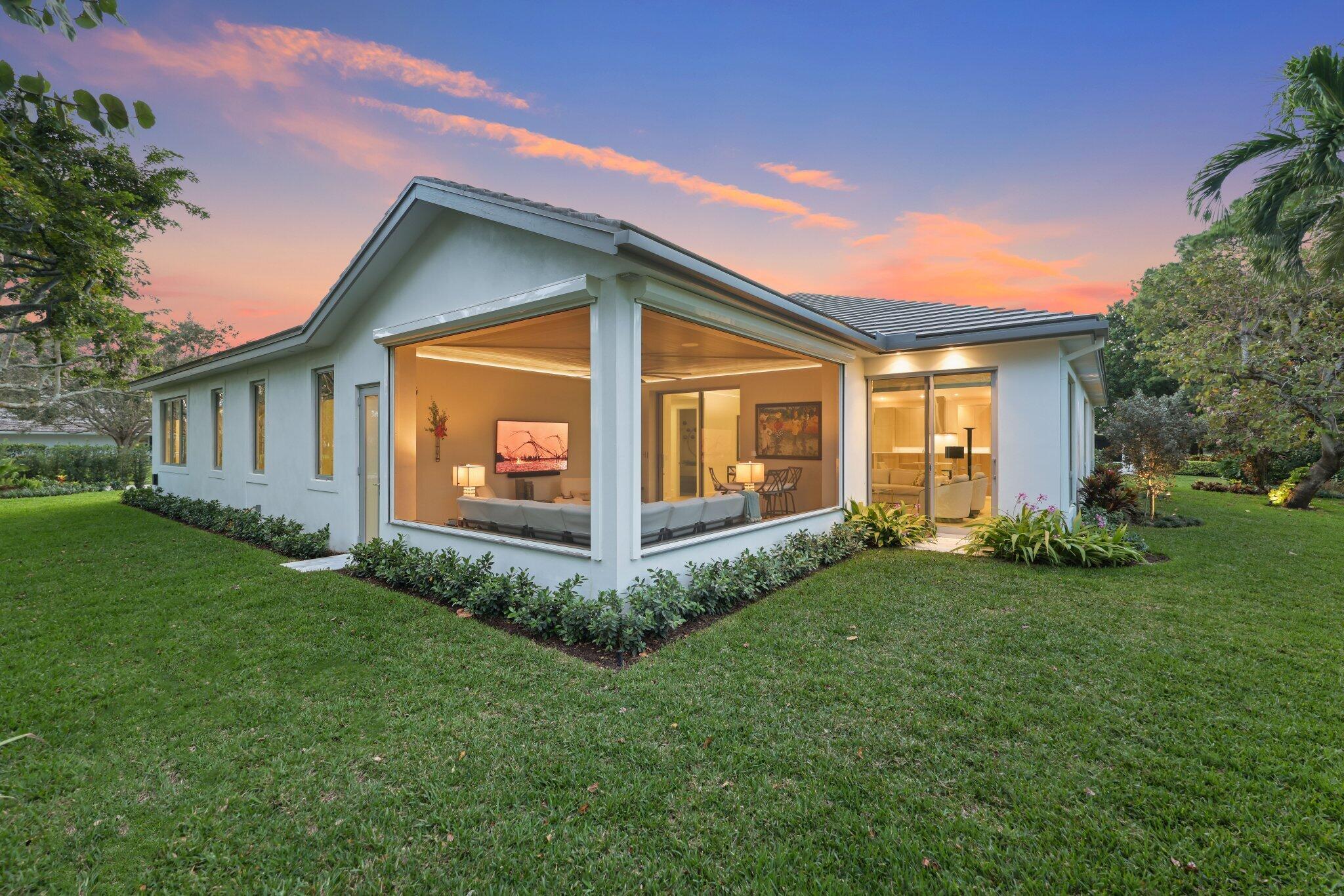 Homes for sale in Boynton Beach, FL | 4545 S Lake Dr, Boynton Beach, FL 33436 | MLS# R11069638