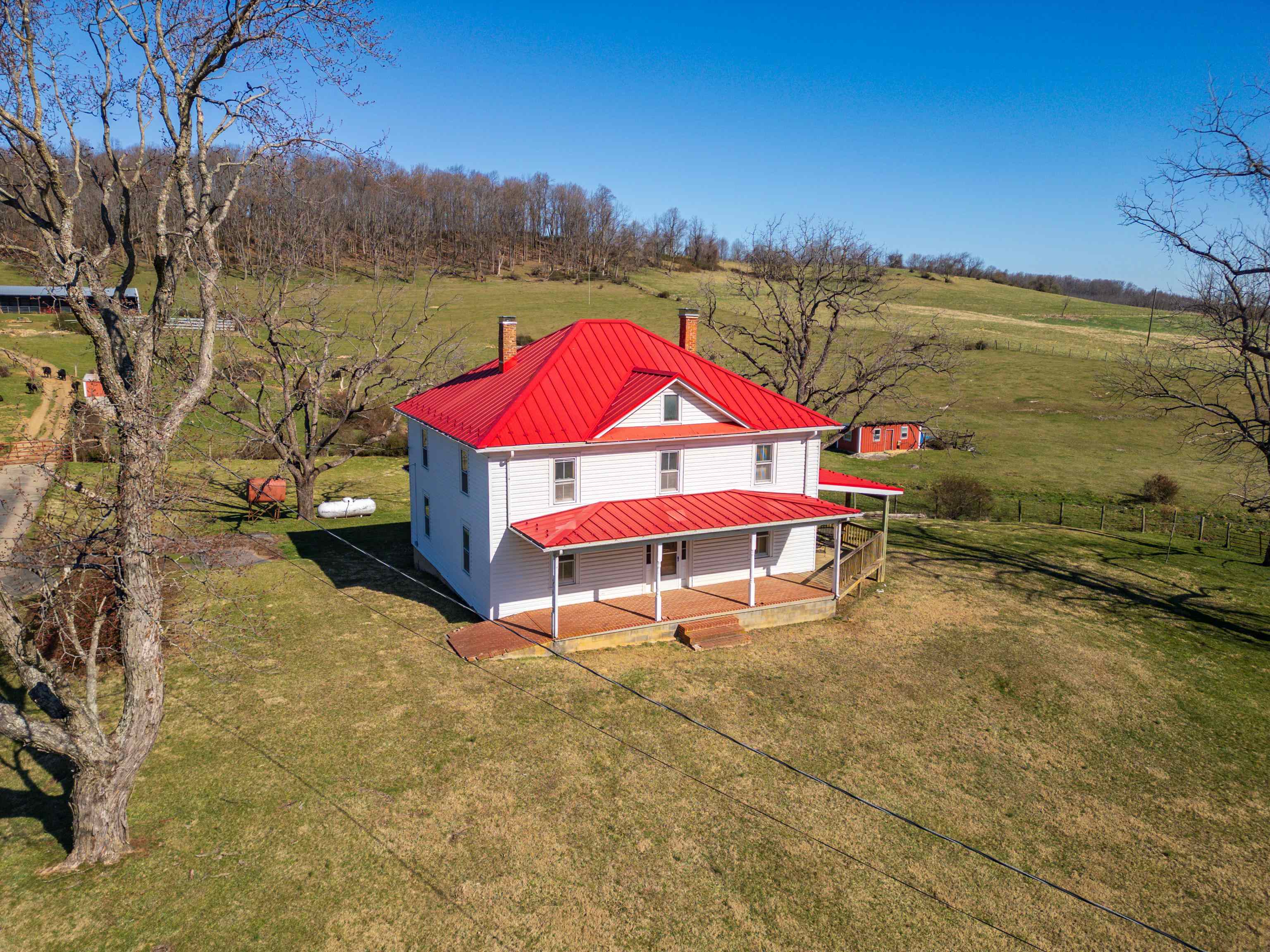 3165 OLD GREENVILLE RD exterior