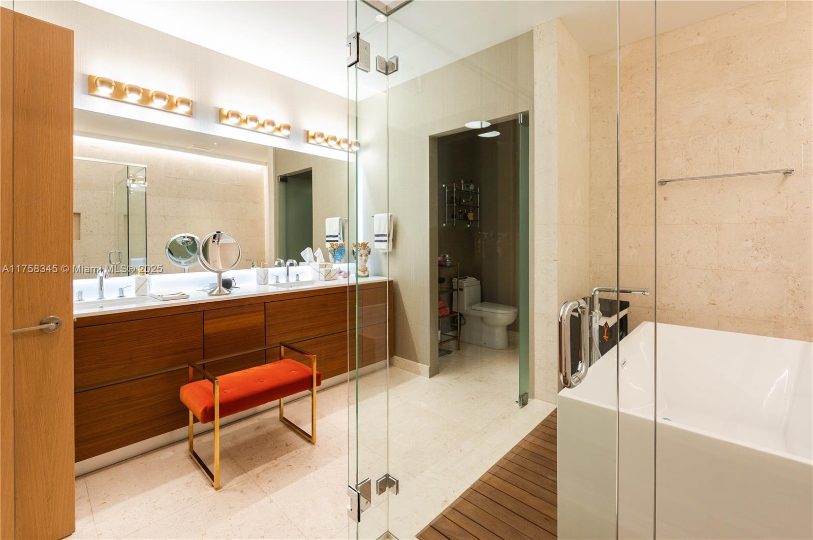 3581 E Glencoe St #301, Miami FL 33133