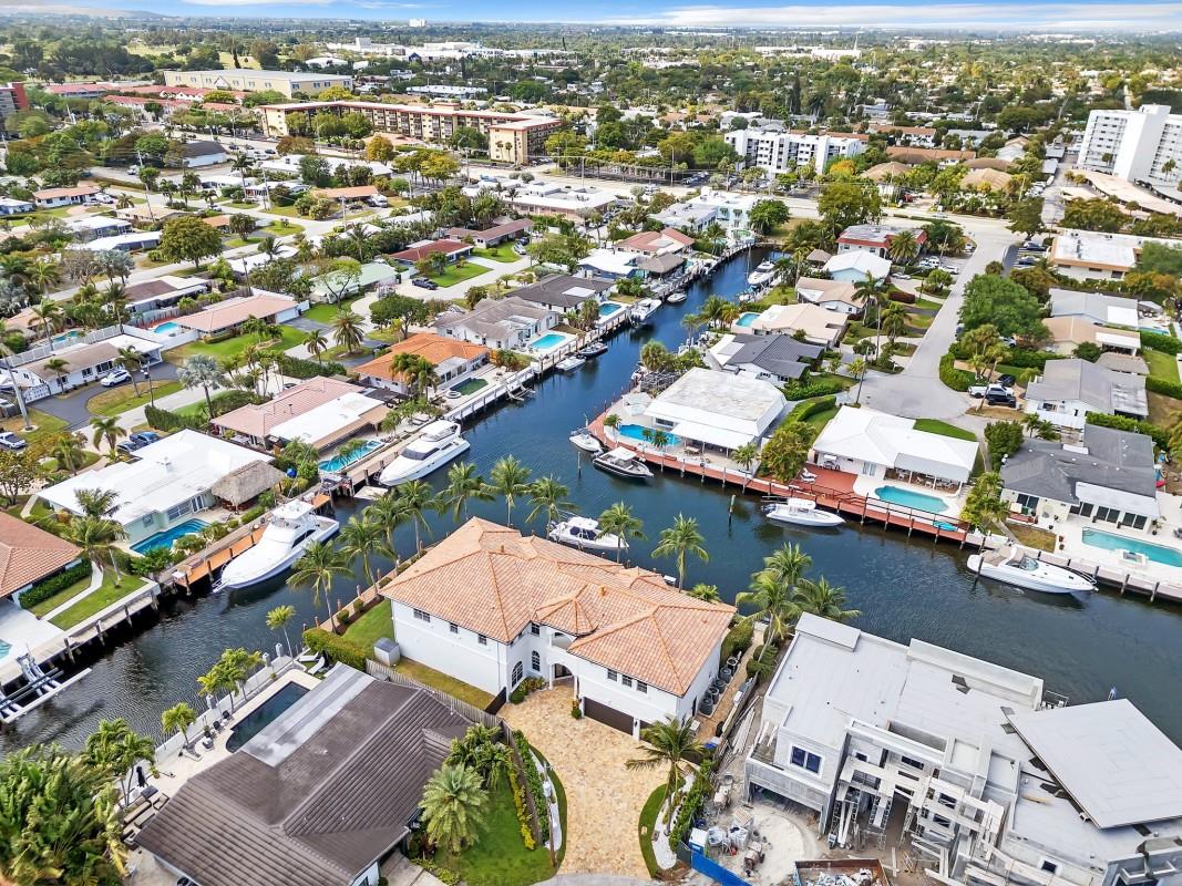 Homes for sale in Pompano Beach, FL | 1261 Ne 27Th Way, Pompano Beach, FL 33062 | MLS# F10491396