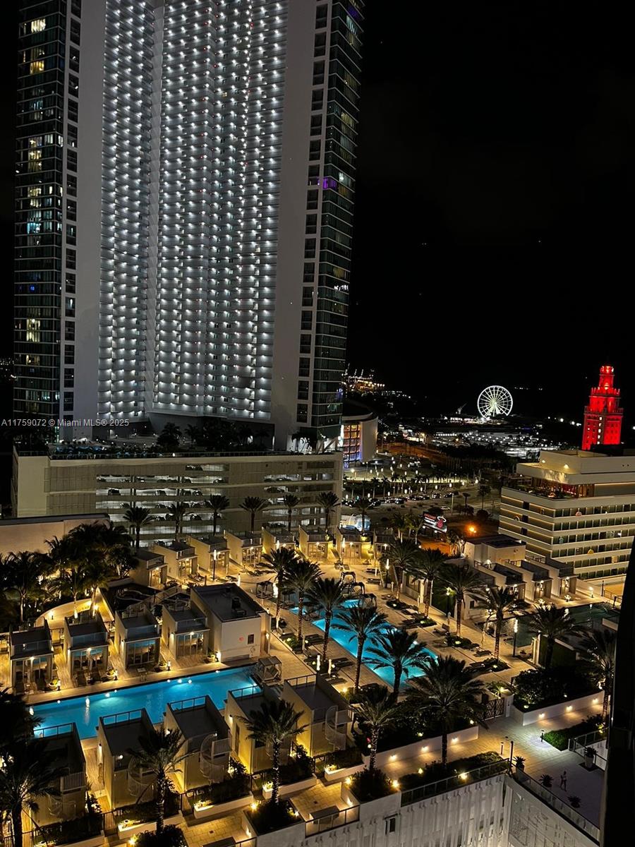 Condo for Rent in Miami, FL