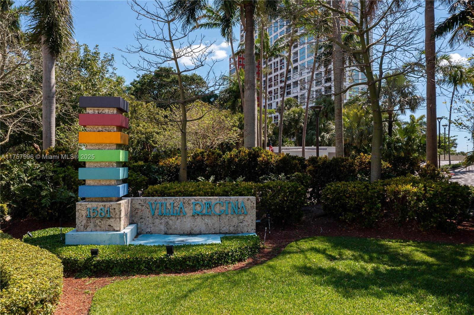 1581 Brickell Ave #1705, Miami FL 33129