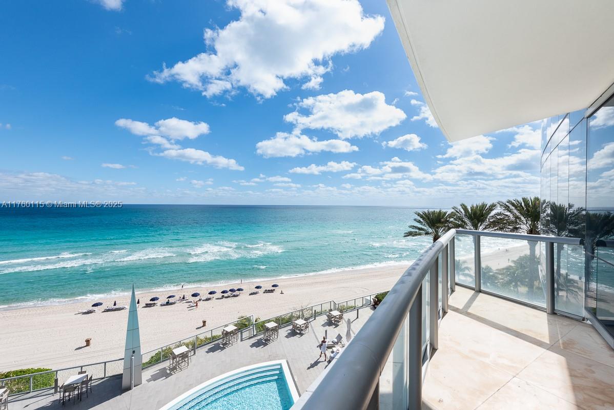 Condo for Sale in Sunny Isles Beach, FL