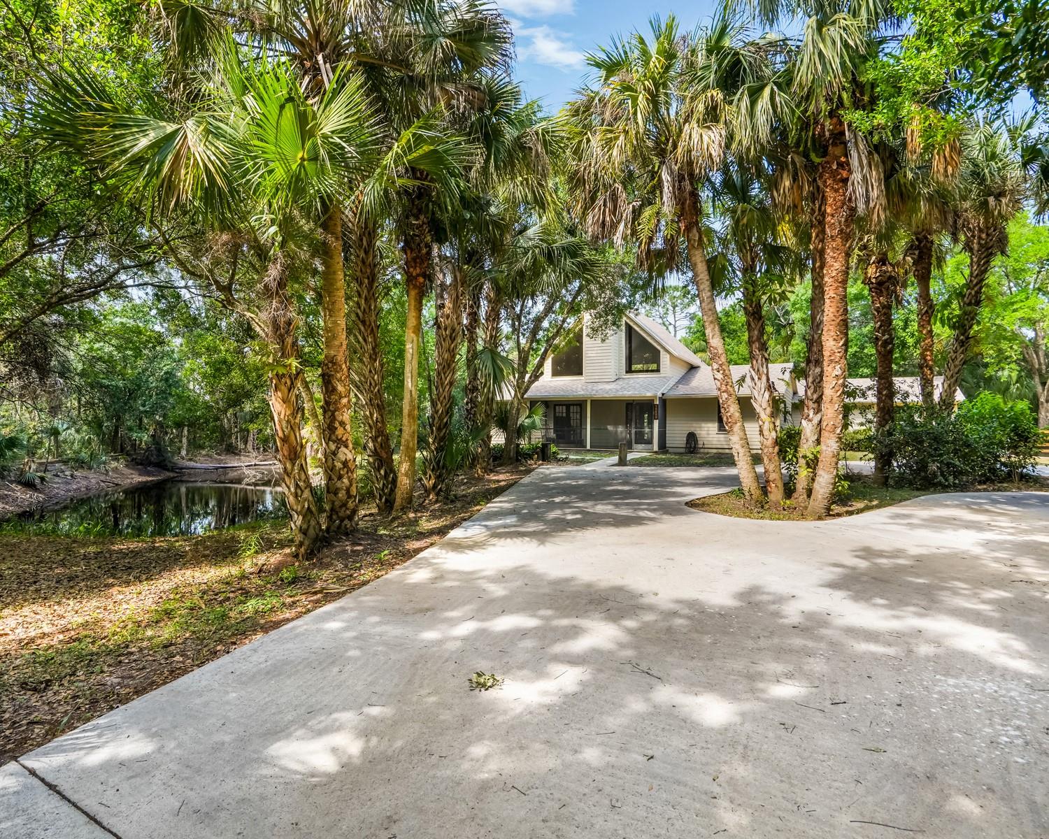 15689 N 89th Ave Palm Beach Gardens FL 33418 | F10490231