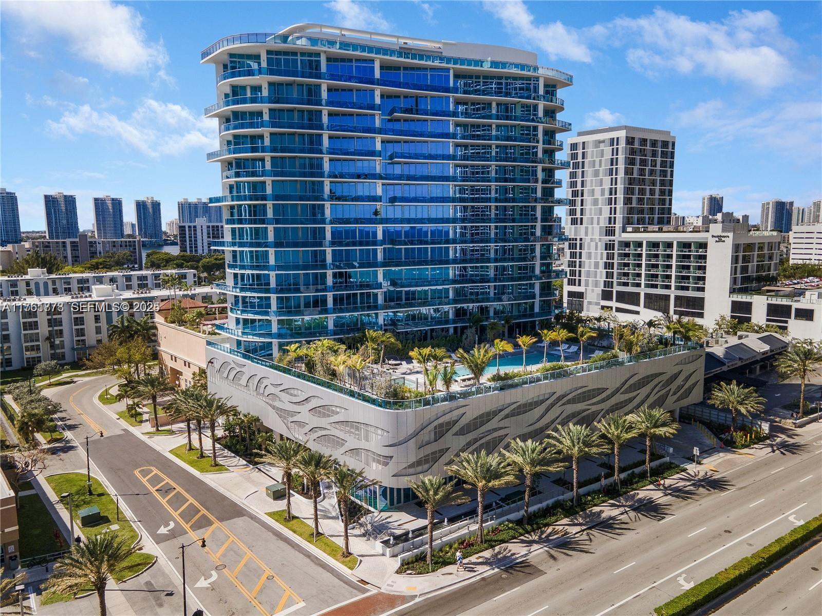 Apartamento para Alugar em Sunny Isles Beach, FL