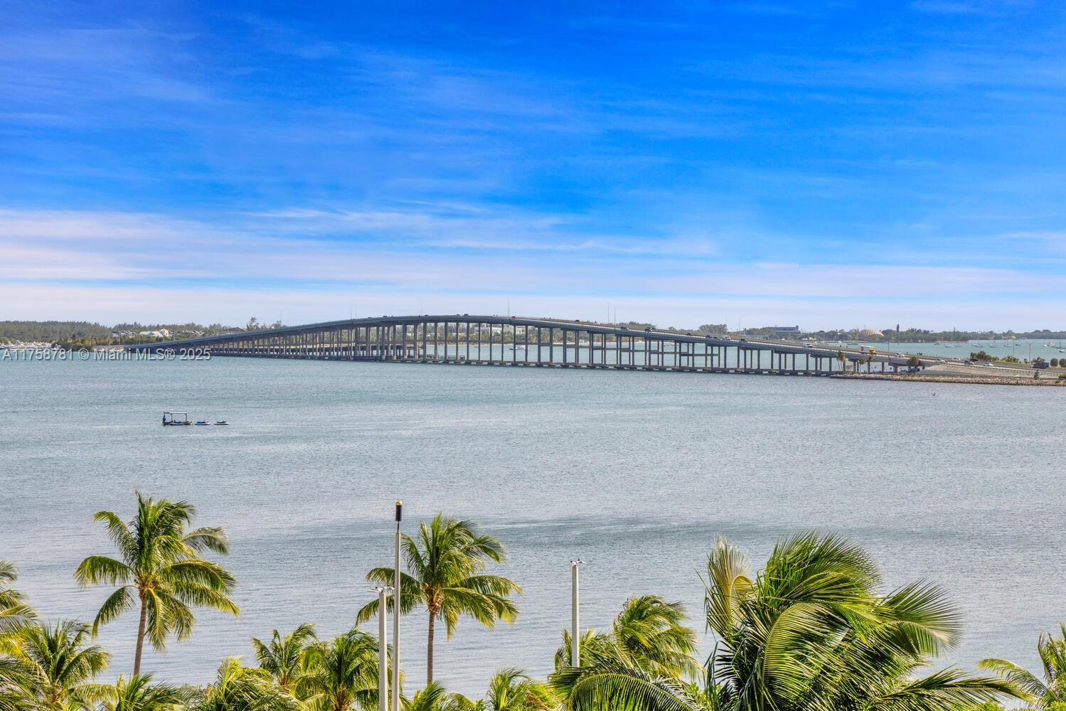 Condo for Sale in Miami, FL