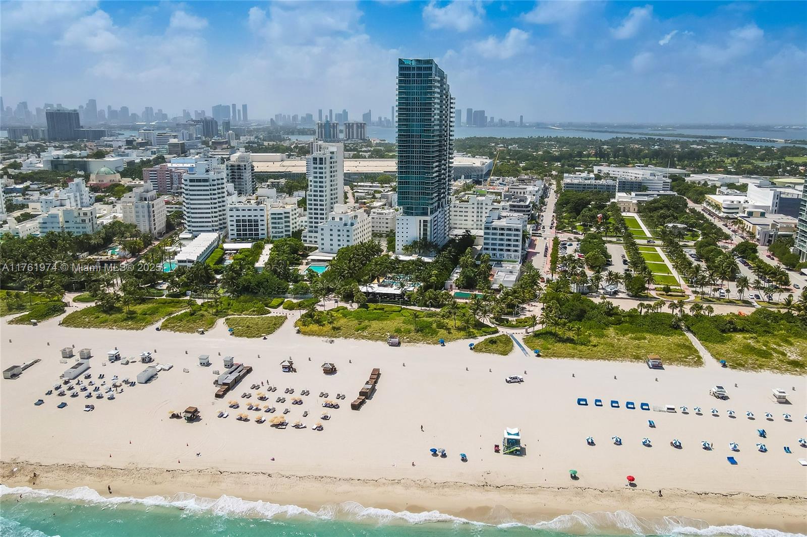 Condo for Sale in Miami Beach, FL