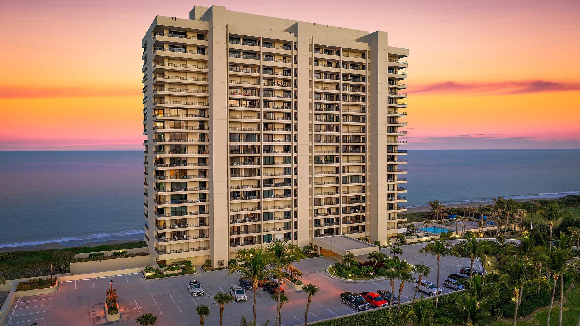 Island Dunes Condominium