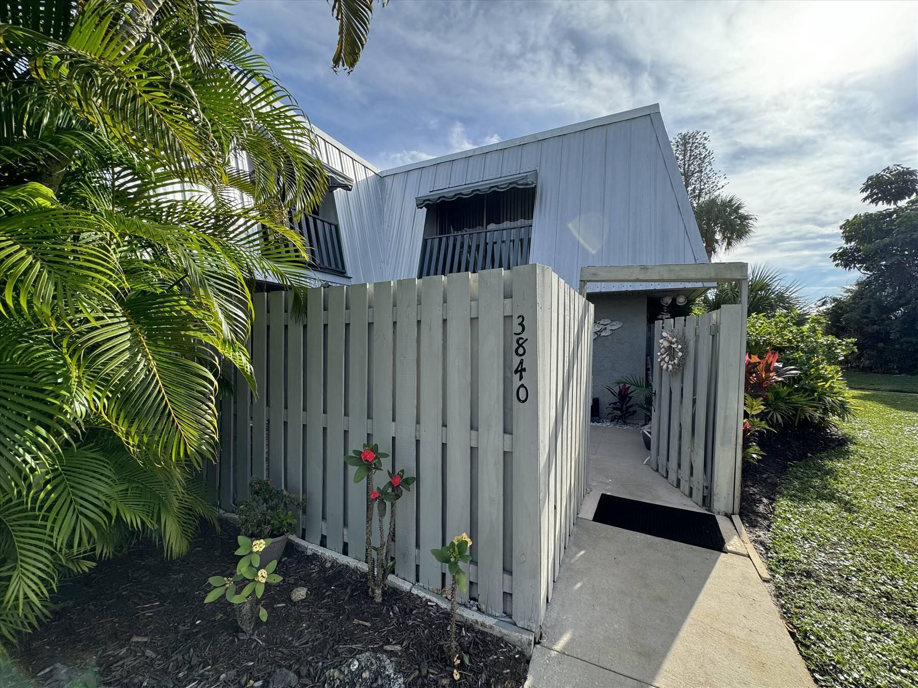 Homes for sale in Stuart, FL | 3840 Se Jefferson Street, Stuart, FL 34997 | MLS# R11070787