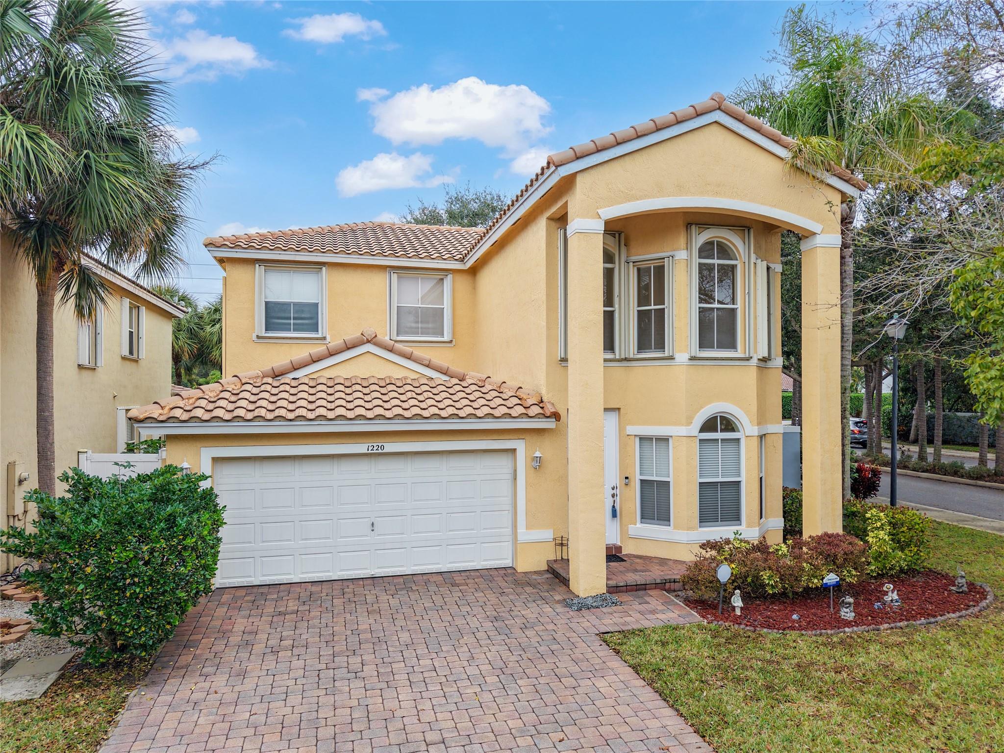 1220 Magnolia Cir Delray Beach FL 33445 | F10492024