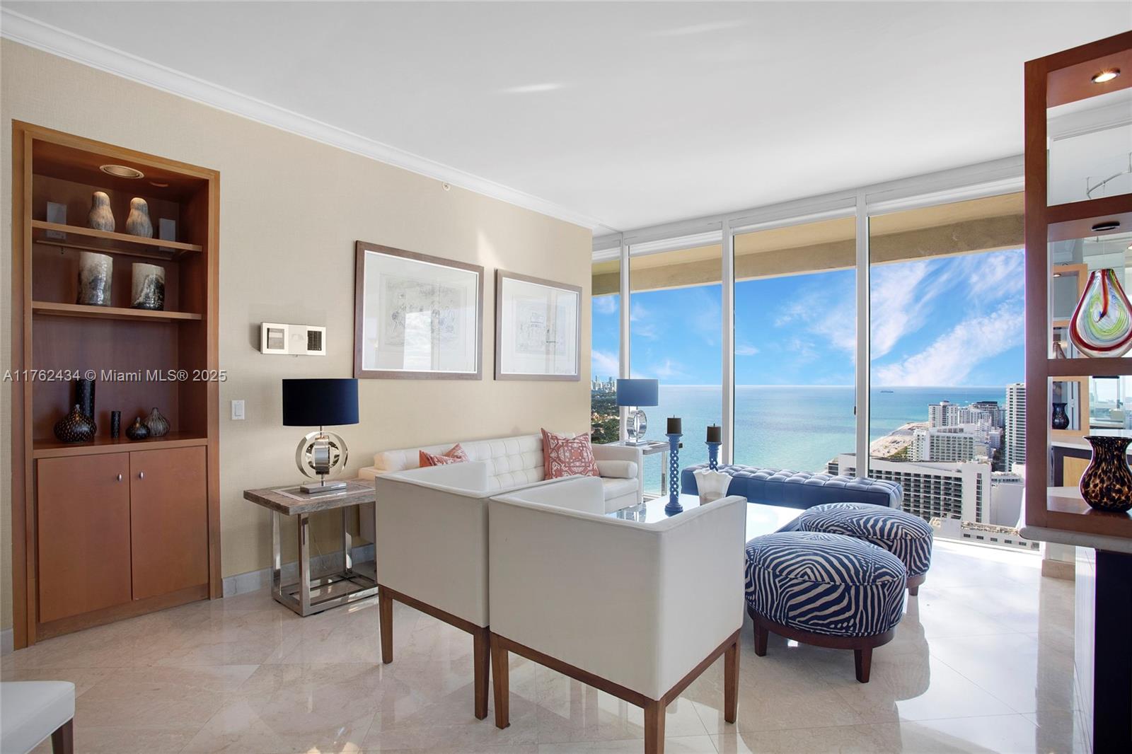 Condo for Sale in Miami Beach, FL
