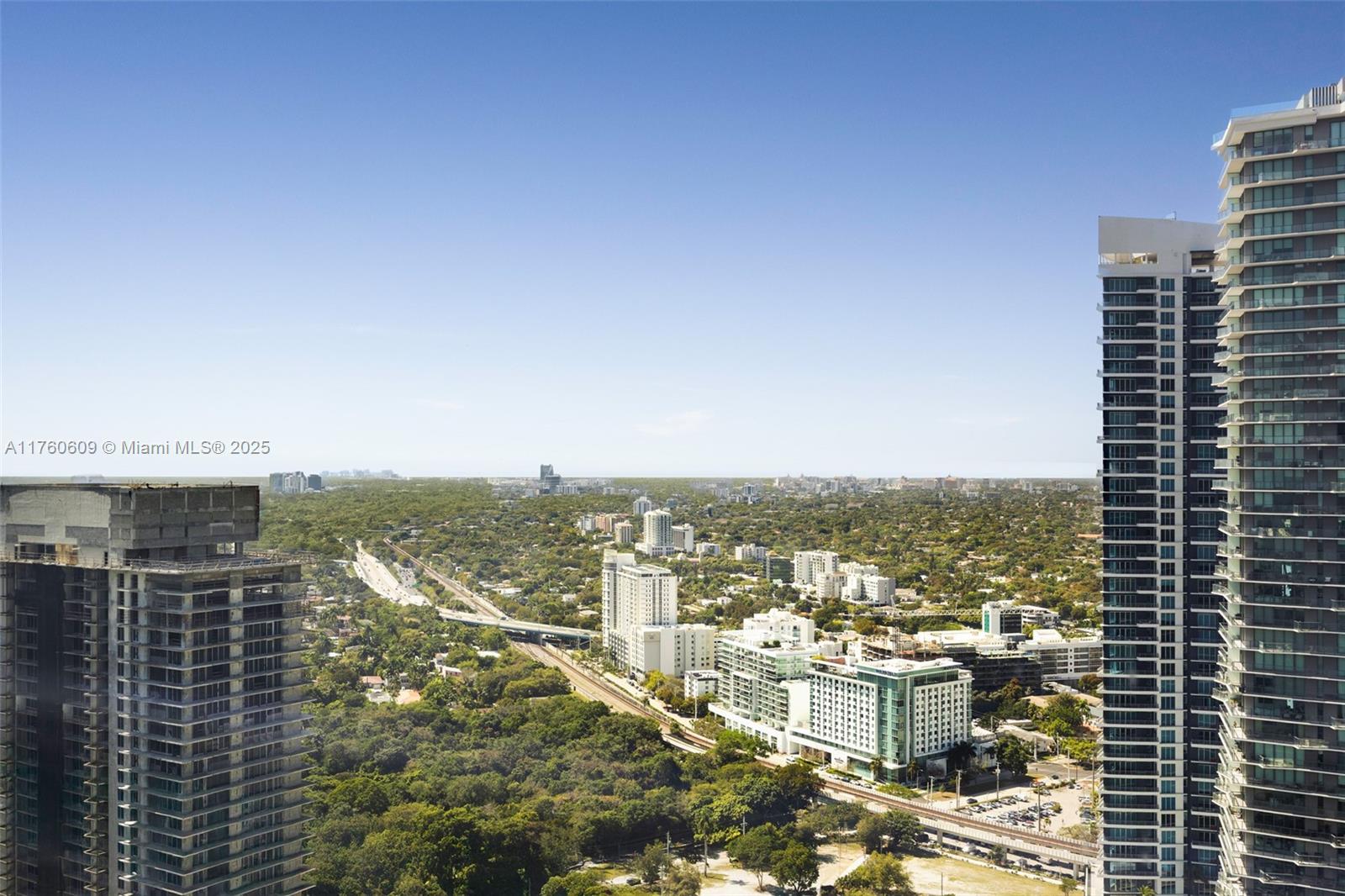 Condo for Sale in Miami, FL