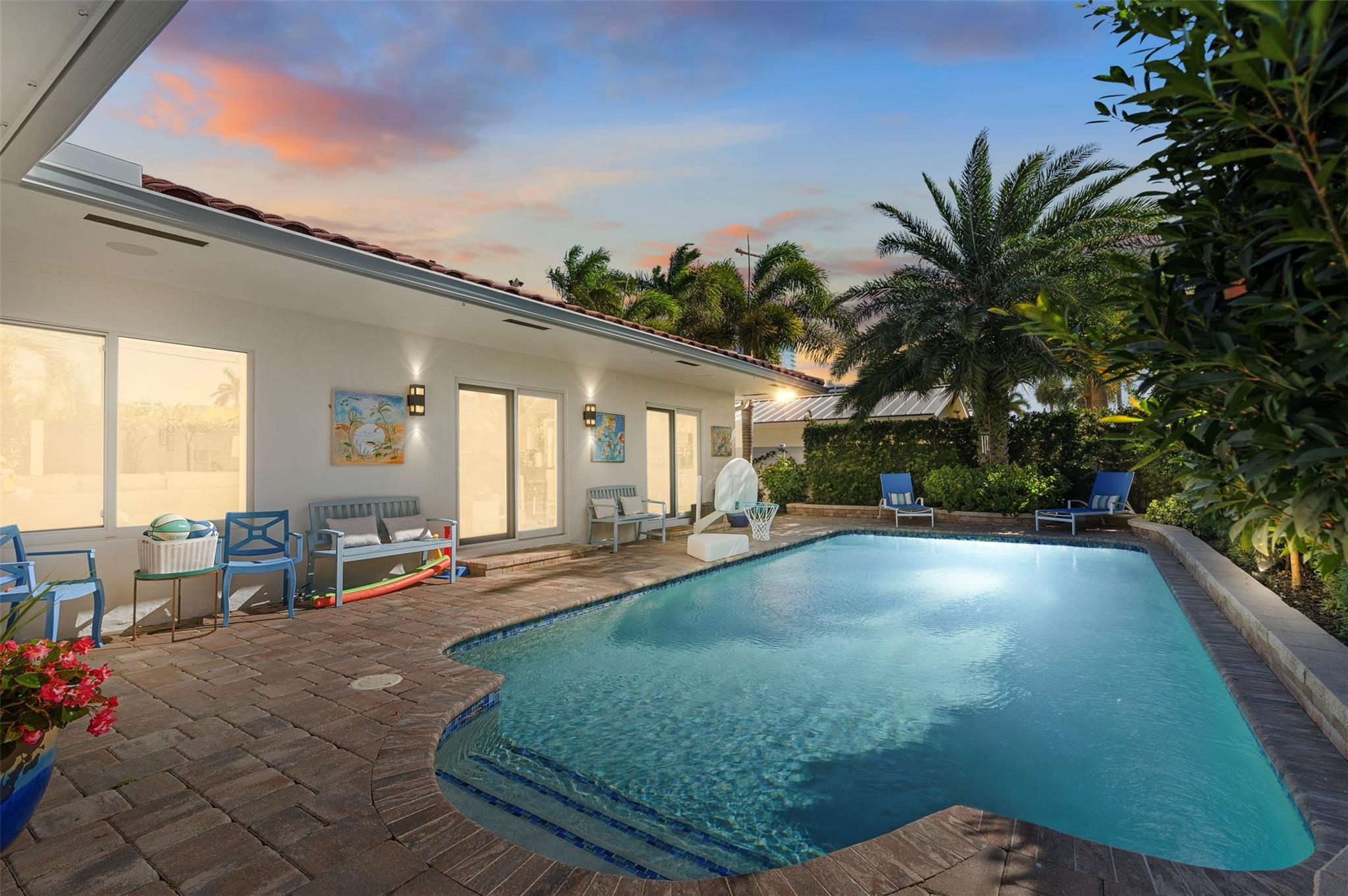 3250 Spanish River Dr Pompano Beach FL 33062 | F10490979