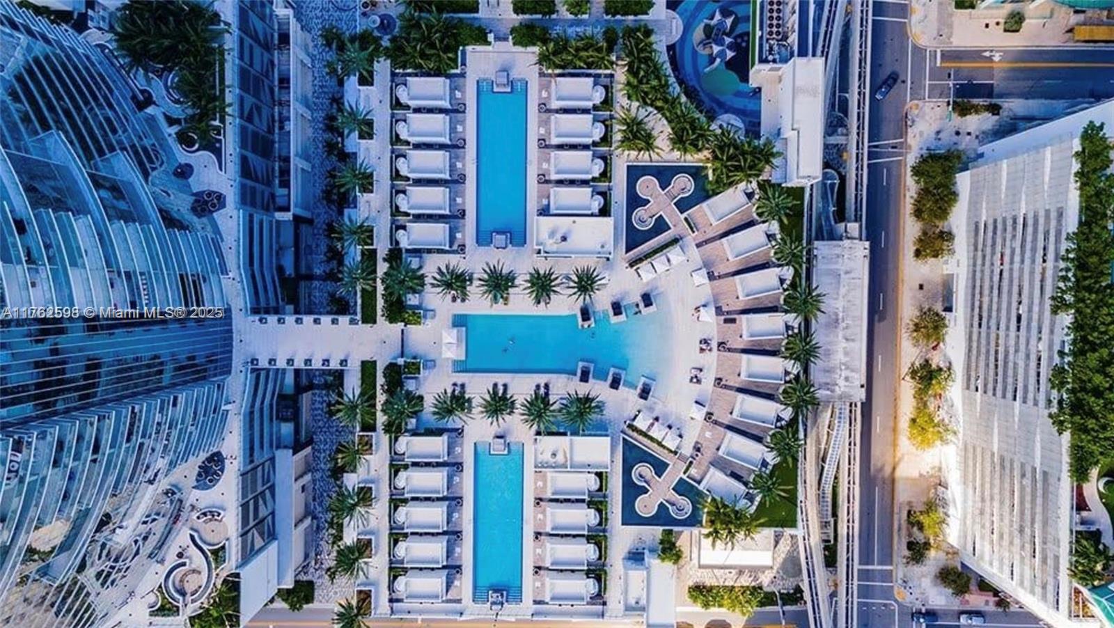 Apartamento à Venda em Miami, FL