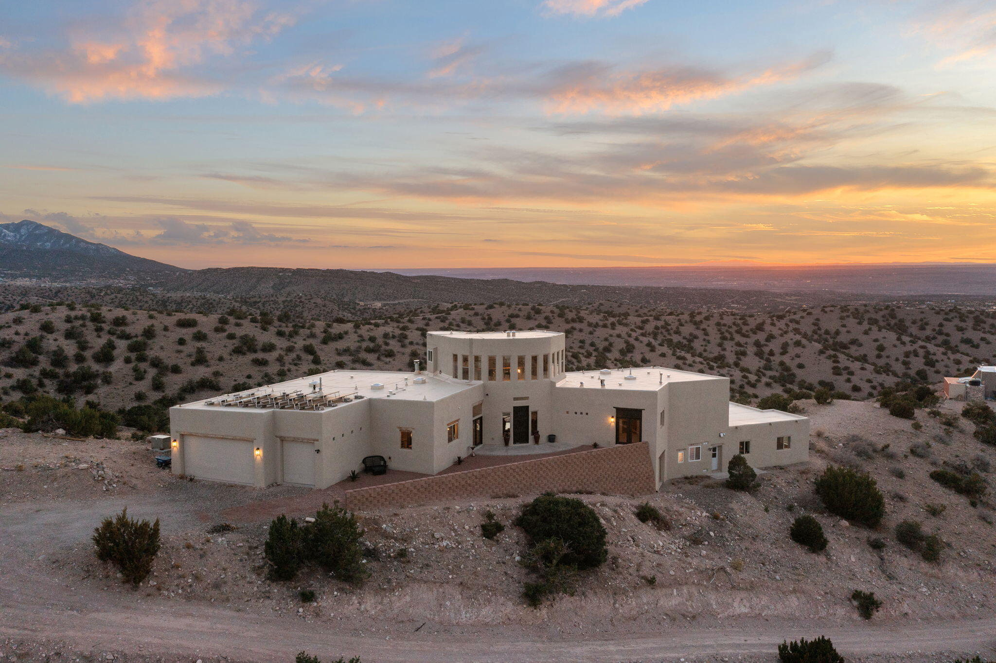 Homes for sale in Placitas, NM | 90 Camino Halcon, Placitas, NM 87043 | MLS# 1079941