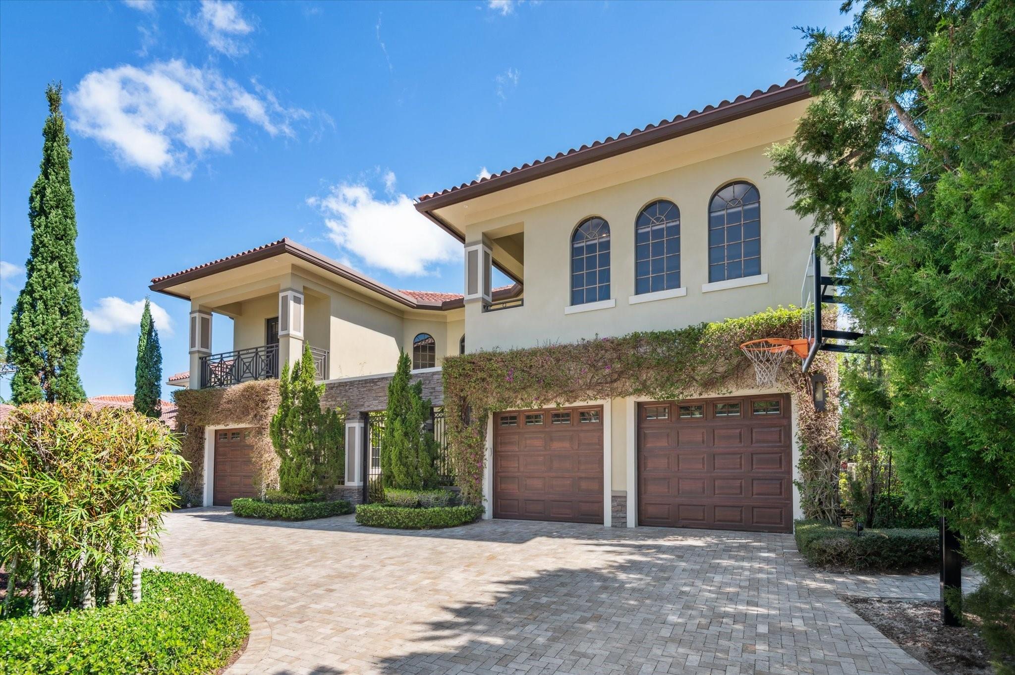 Homes for sale in Parkland, FL | 6620 Nw 122Nd Ave, Parkland, FL 33076 | MLS# F10491650