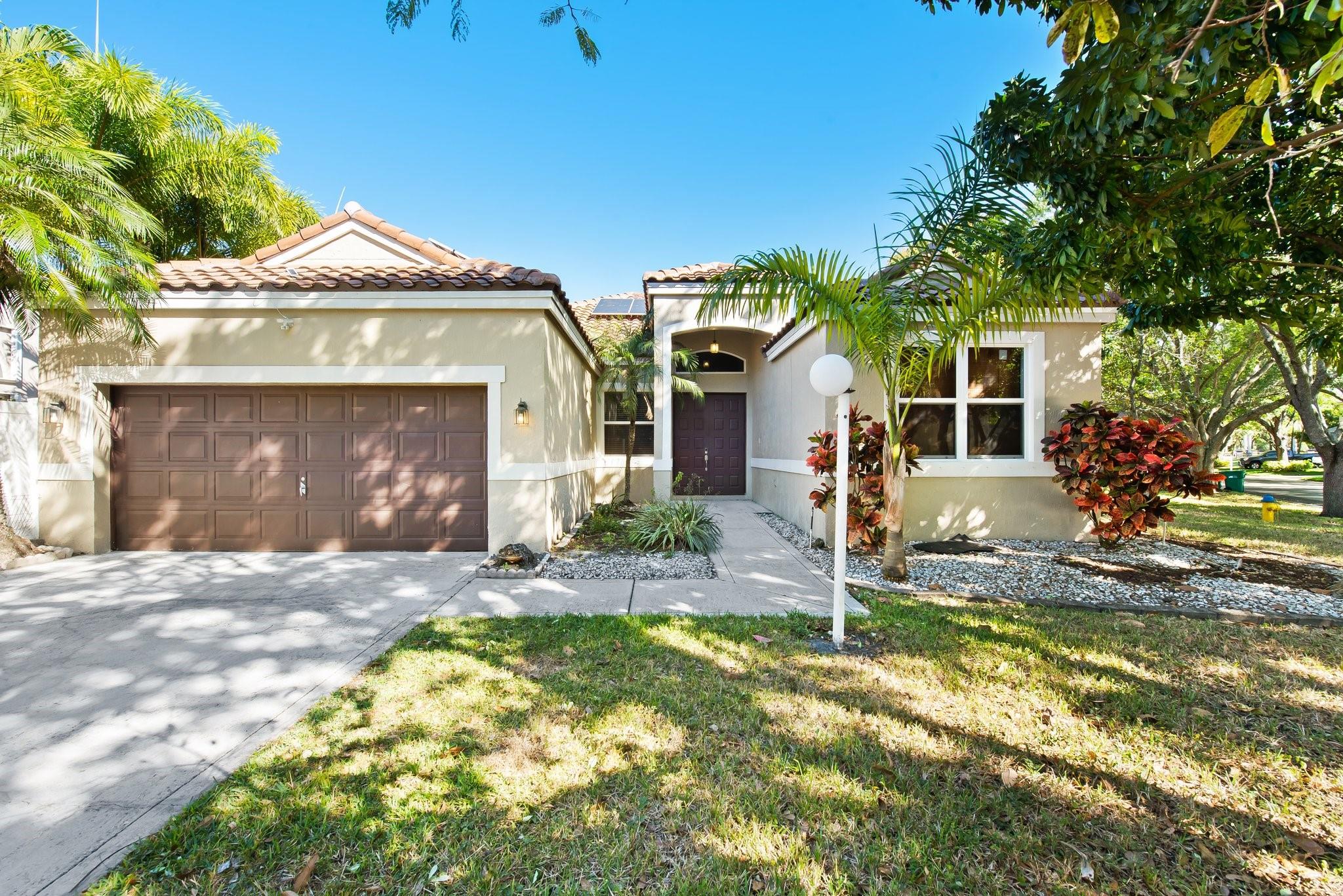 6713 80th Manor Parkland FL 33067 | F10492398