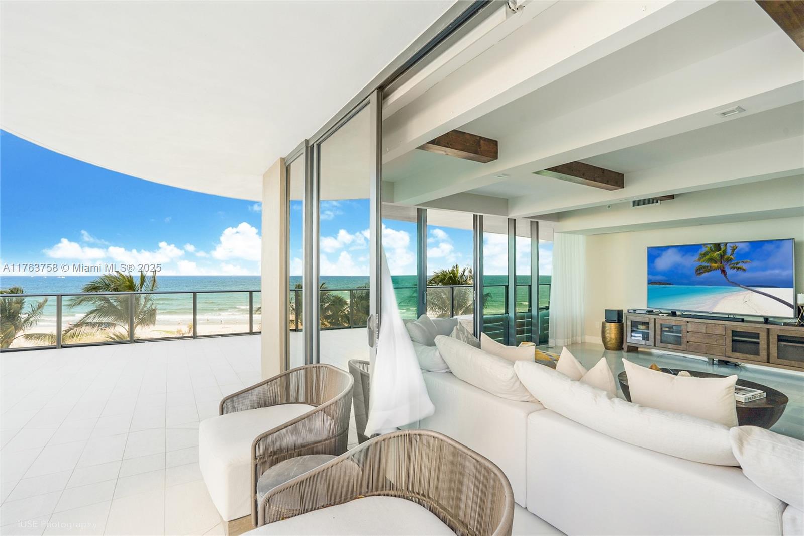 Condo for Sale in Pompano Beach, FL